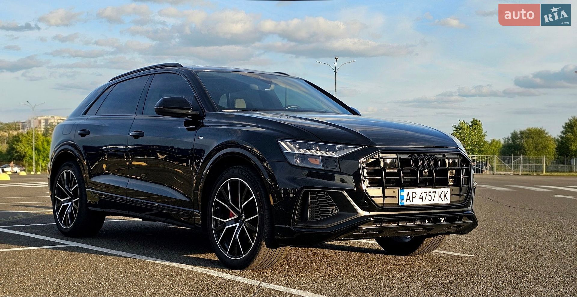 Audi Q8 2022 VIN WA1FVBF18ND021339 фото оголошення 14 з 25