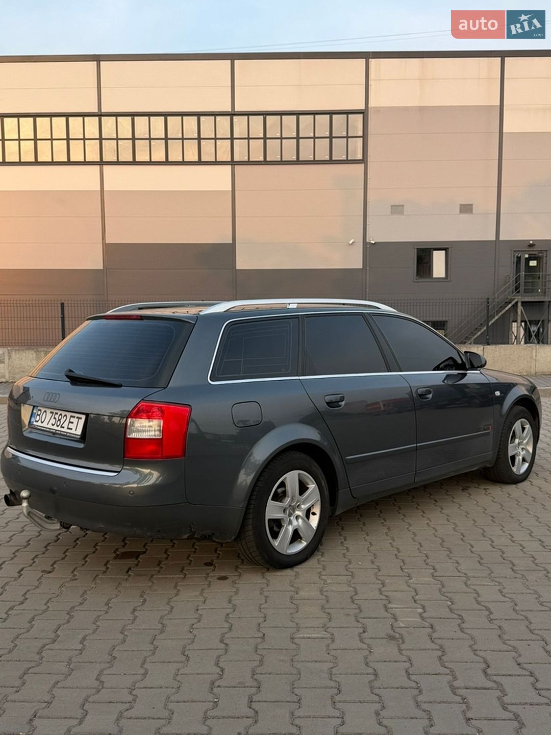 Audi A4 2003 VIN WAUZZZ8EX3A333061 фото оголошення 4 з 20