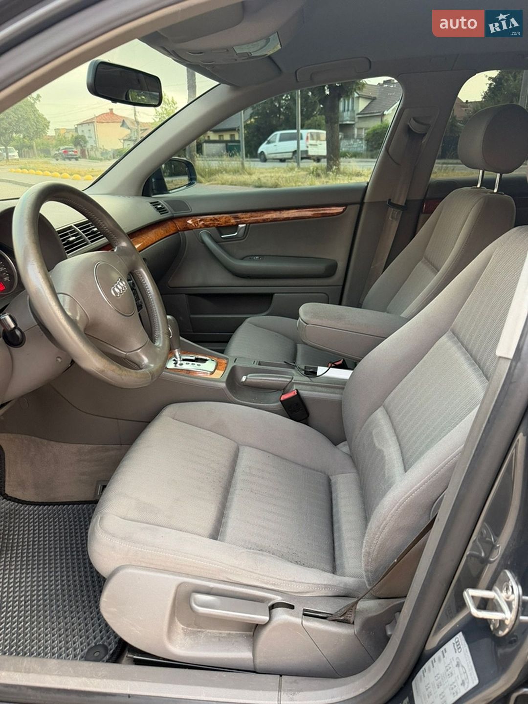Audi A4 2003 VIN WAUZZZ8EX3A333061 фото оголошення 11 з 20