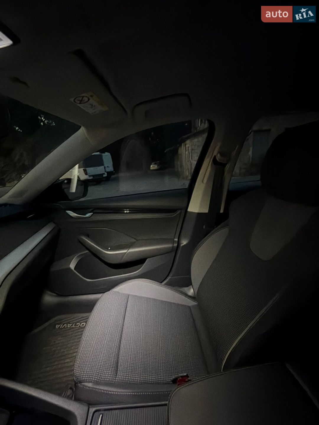 Skoda Octavia 2024 VIN TMBAC4NX7SY042811 фото оголошення 17 з 20