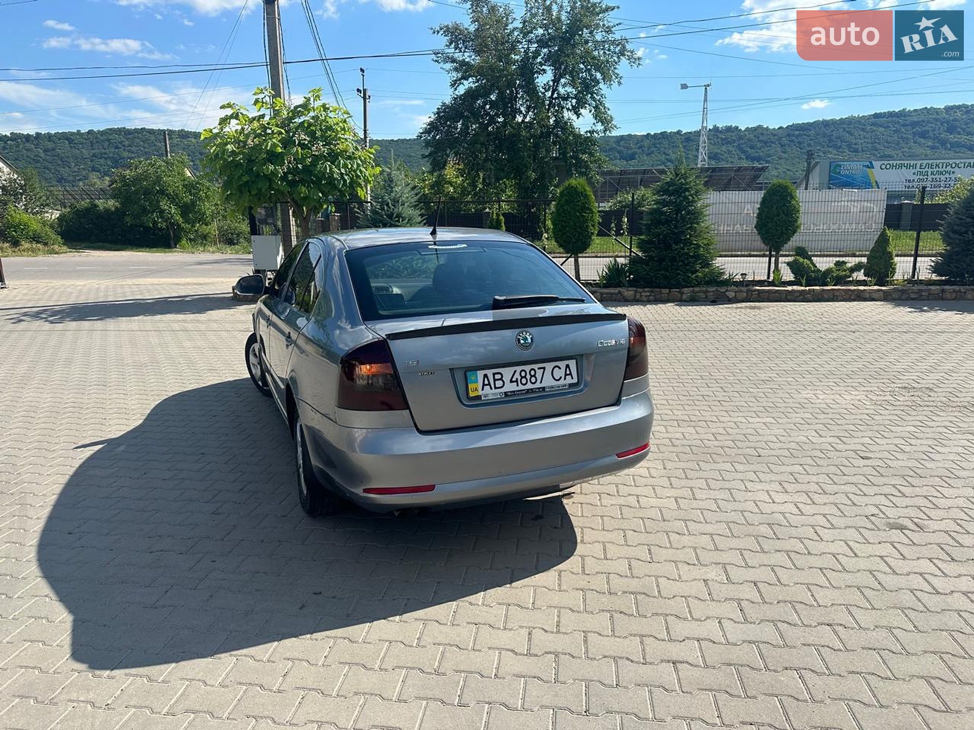 Skoda Octavia 2011 VIN TMBBK41Z2CB152393 фото оголошення 9 з 18