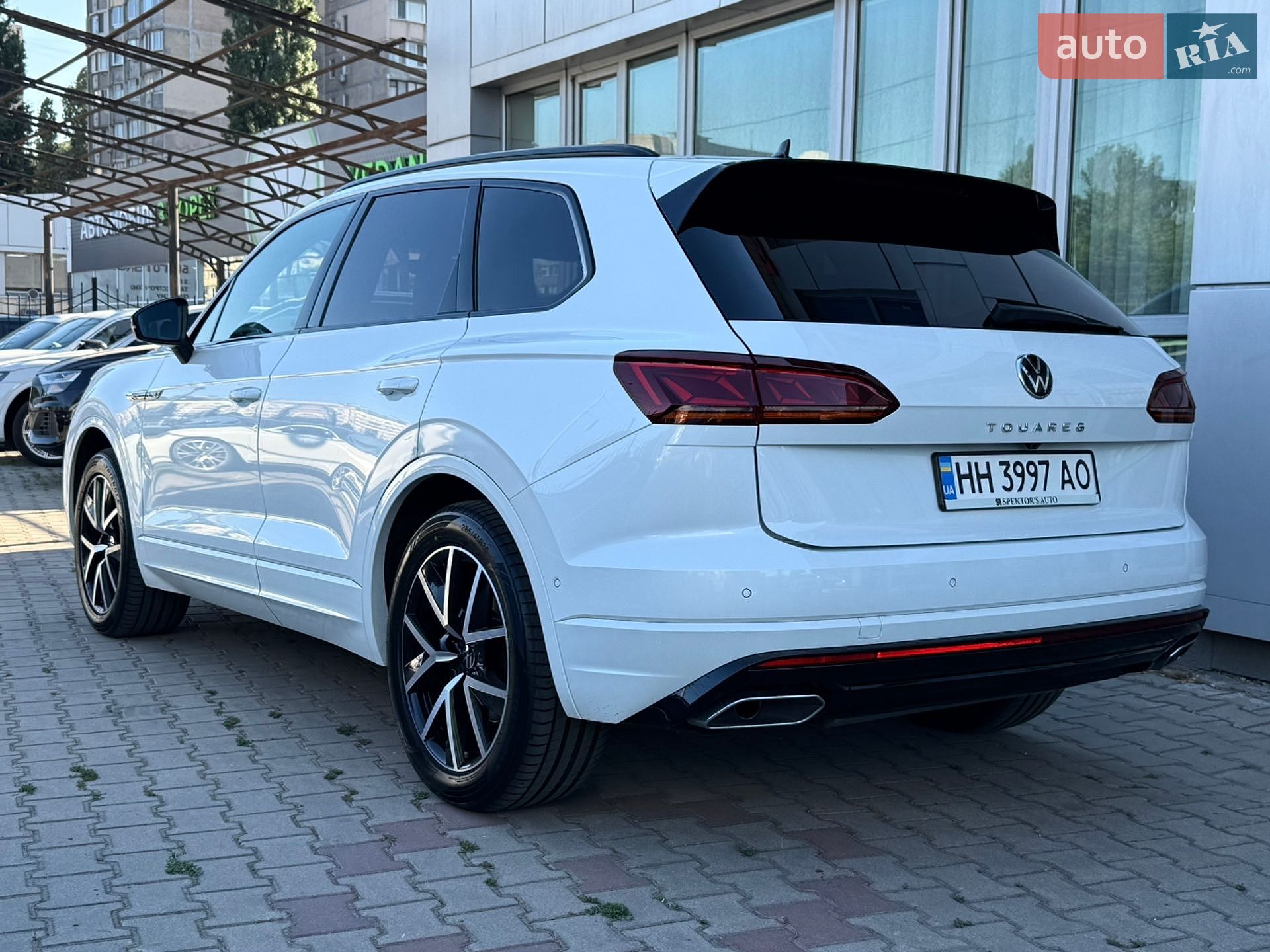 Volkswagen Touareg 2021 VIN WVGZZZCRZND003498 фото оголошення 6 з 25