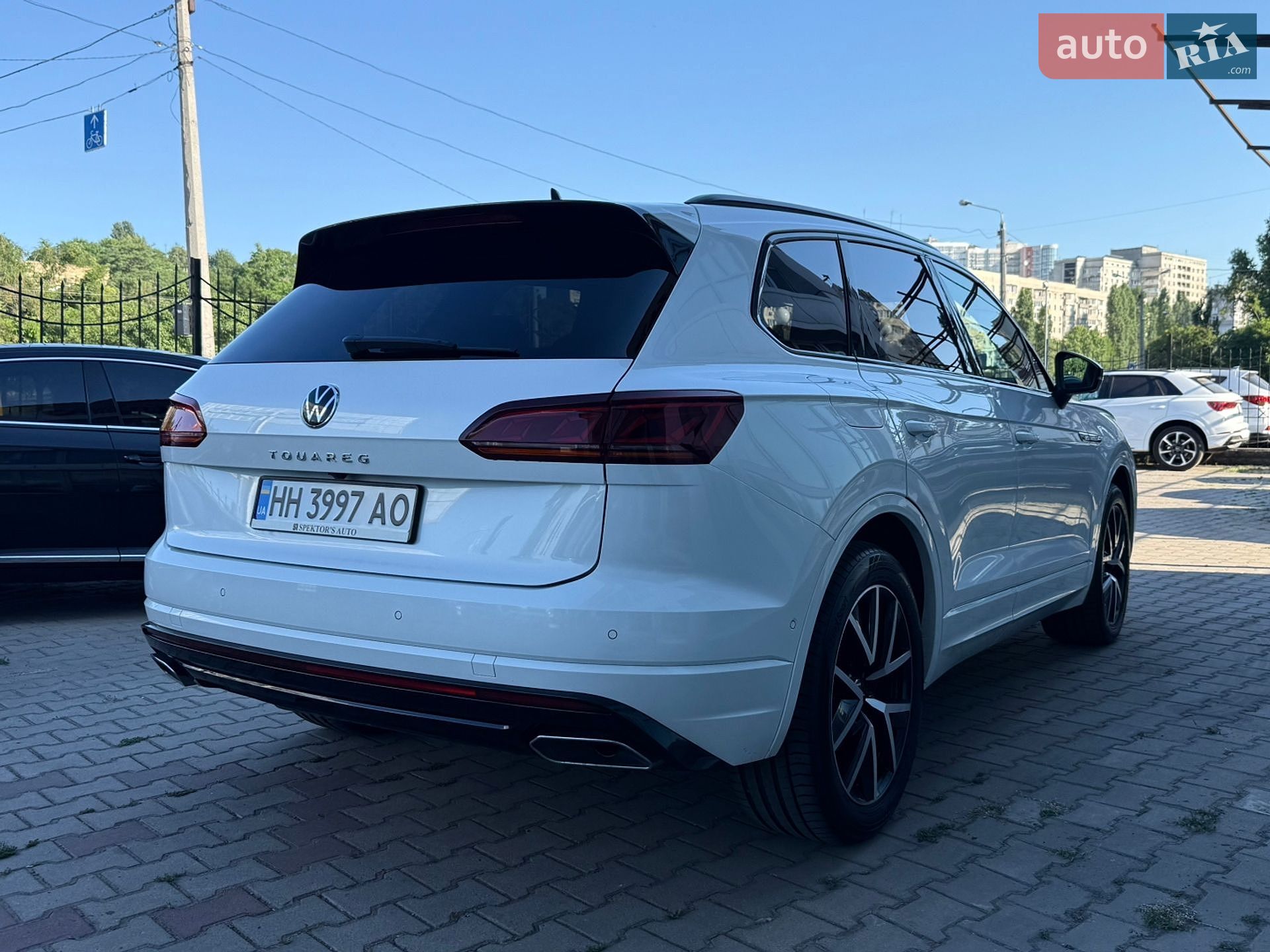 Volkswagen Touareg 2021 VIN WVGZZZCRZND003498 фото оголошення 7 з 25