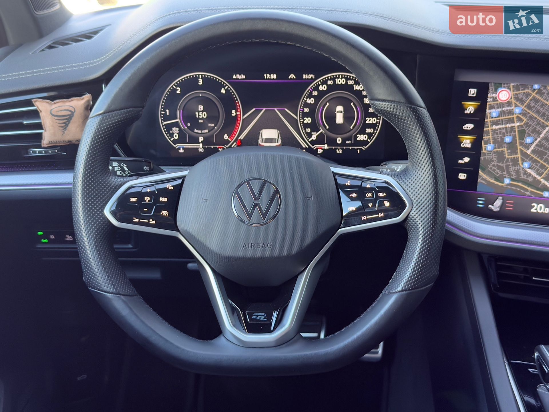 Volkswagen Touareg 2021 VIN WVGZZZCRZND003498 фото оголошення 16 з 25