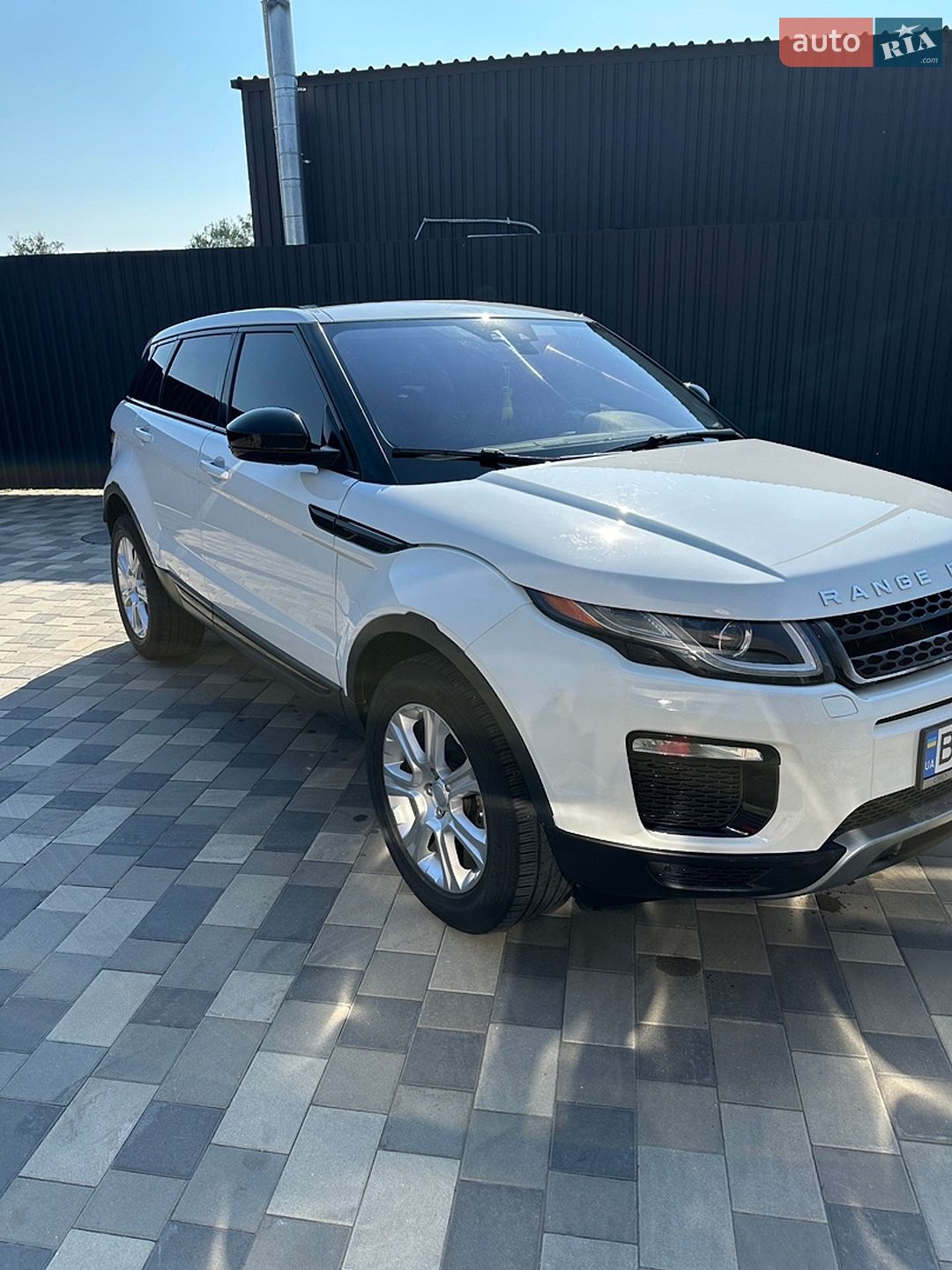 Land Rover Range Rover Evoque 2016 VIN SALVP2BG7HH206820 фото оголошення 2 з 13
