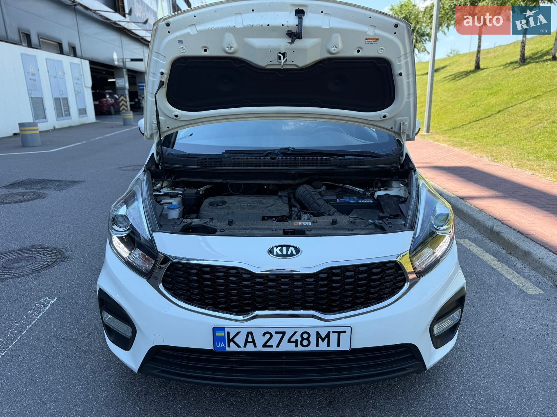 Kia Carens 2017 VIN KNAHU815AJ7195136 фото оголошення 18 з 23