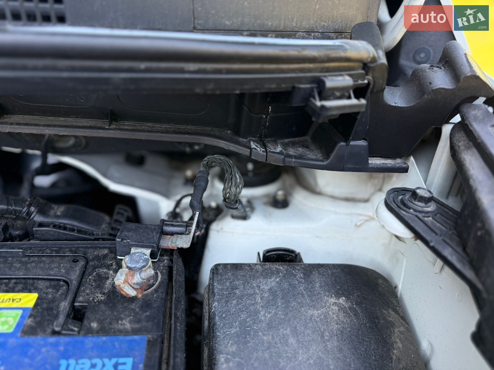 Kia Carens 2017 VIN KNAHU815AJ7195136 фото оголошення 22 з 23