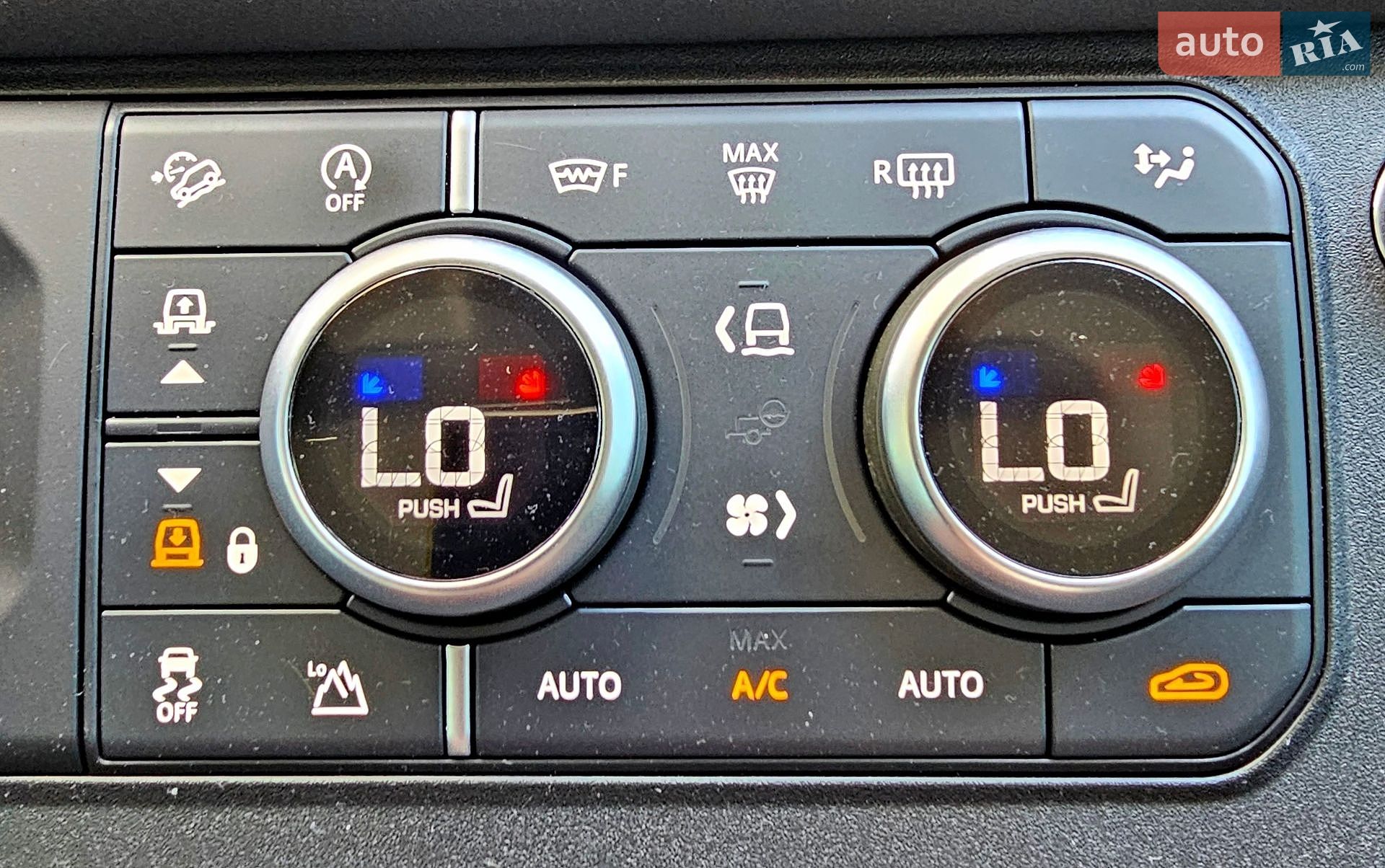 Land Rover Defender 2020 VIN SALEA7BN0L2024742 фото оголошення 55 з 76