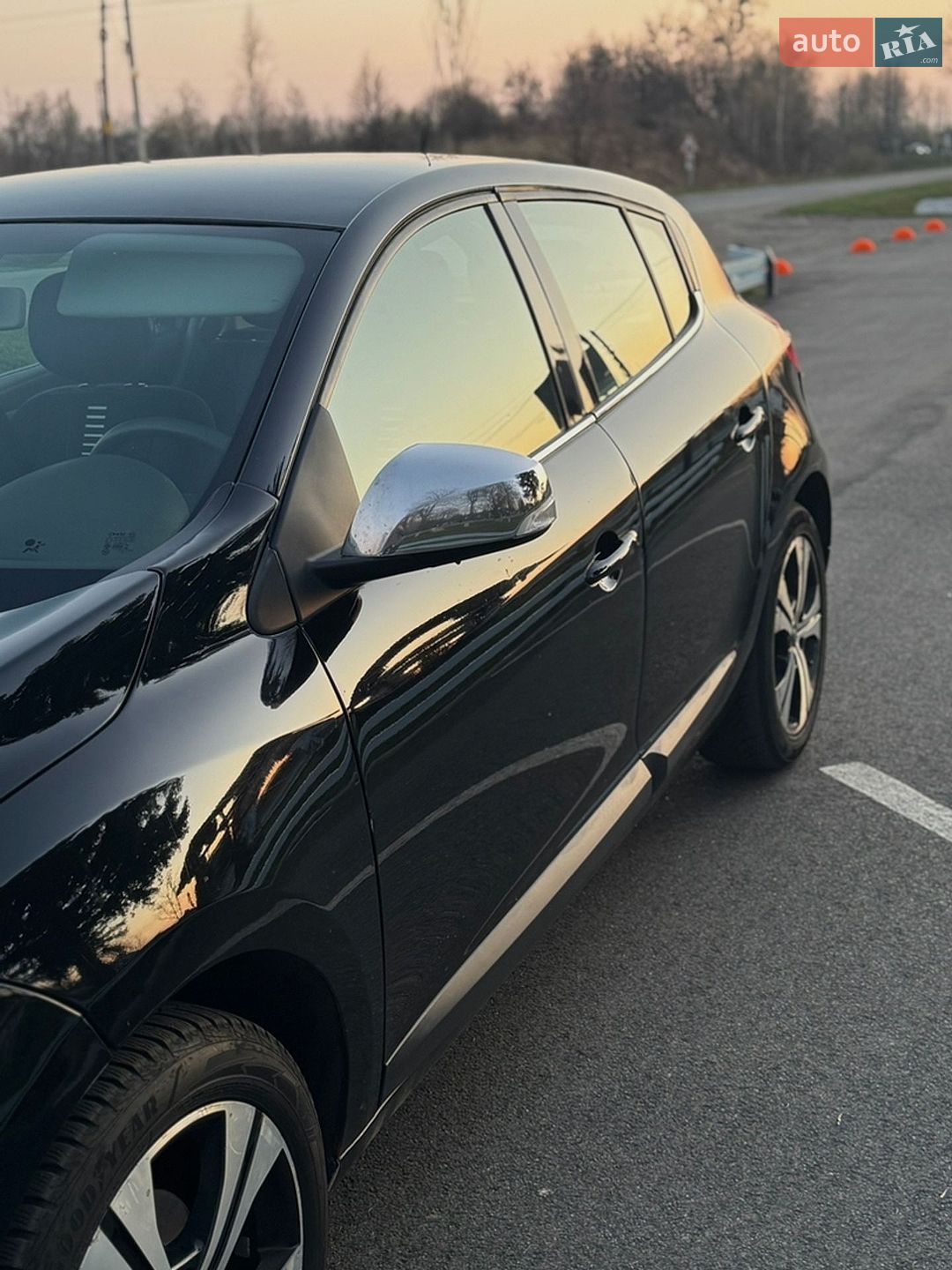 Renault Megane 2012 VIN VF1BZ5G0646704192 фото оголошення 8 з 12