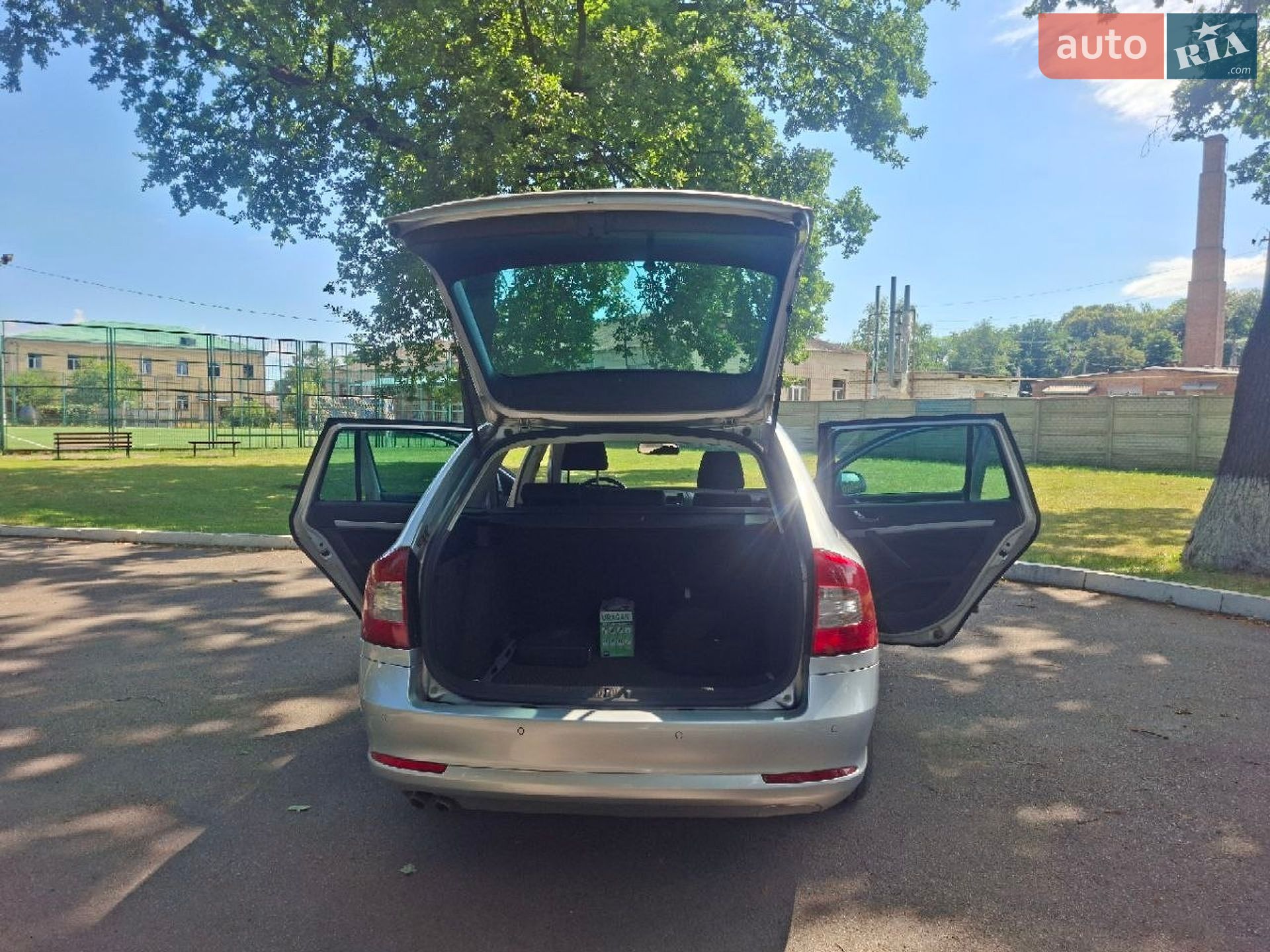 Skoda Octavia 2009 VIN TMBKK61ZX92032202 фото оголошення 6 з 16