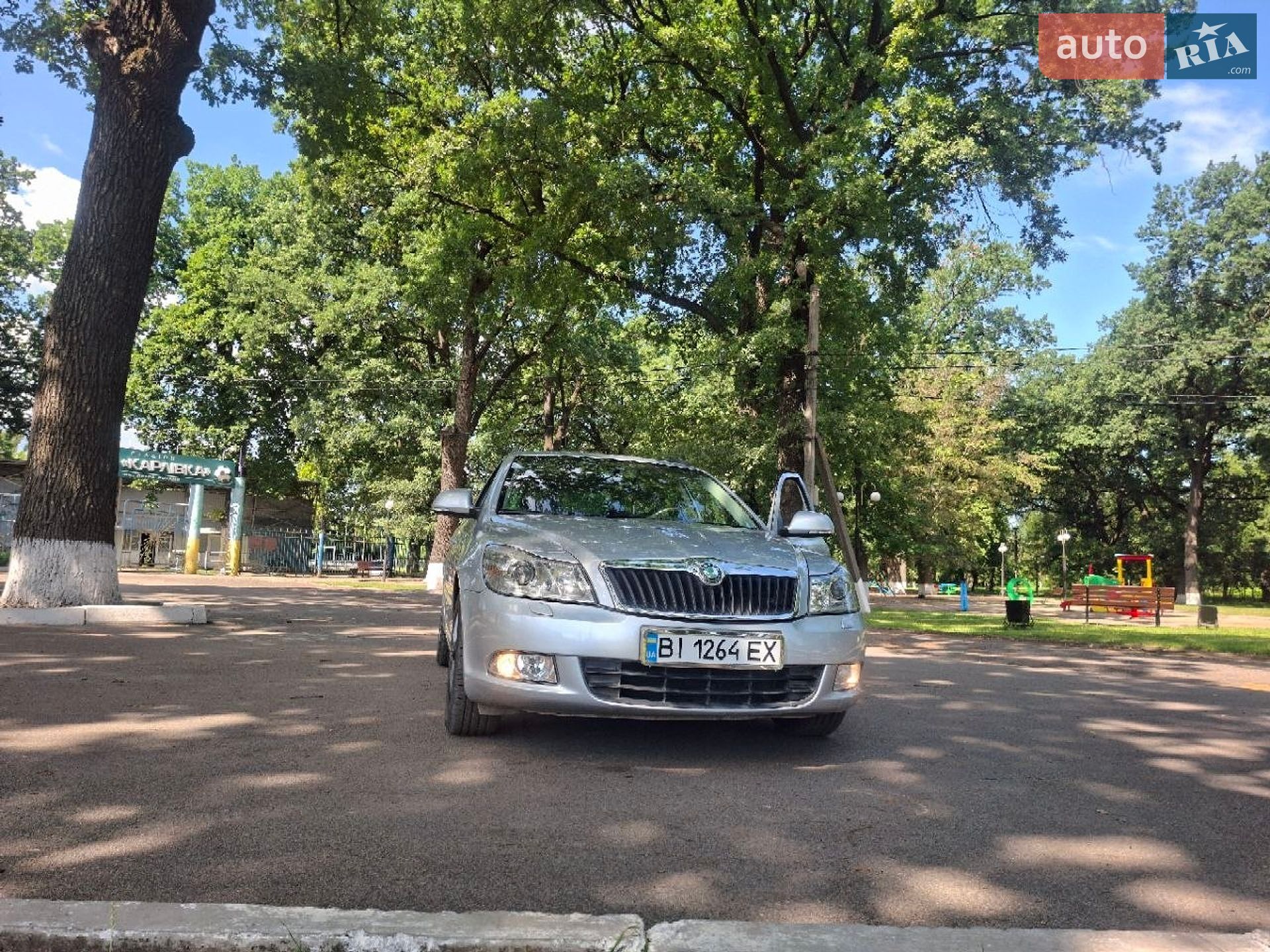 Skoda Octavia 2009 VIN TMBKK61ZX92032202 фото оголошення 12 з 16