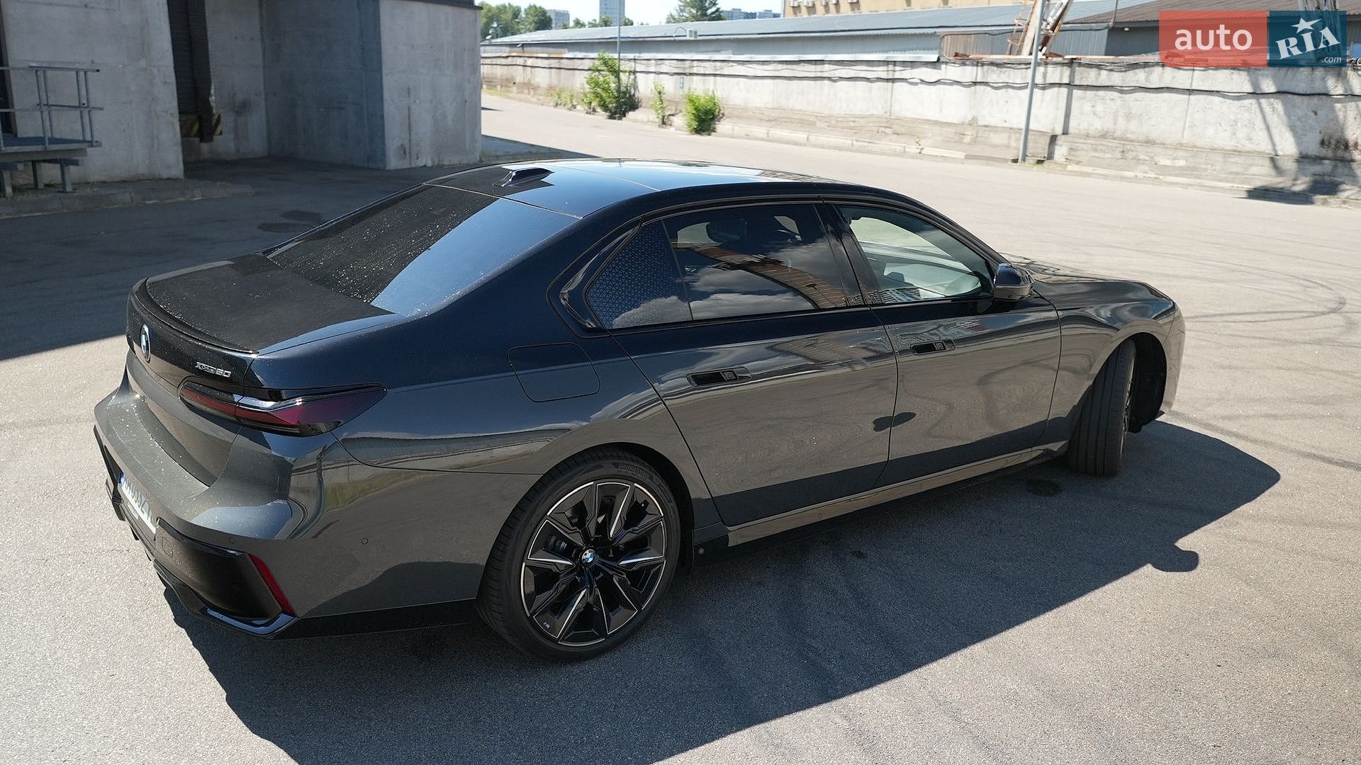BMW I7 2023 VIN WBY51EJ010CM34424 фото оголошення 11 з 44