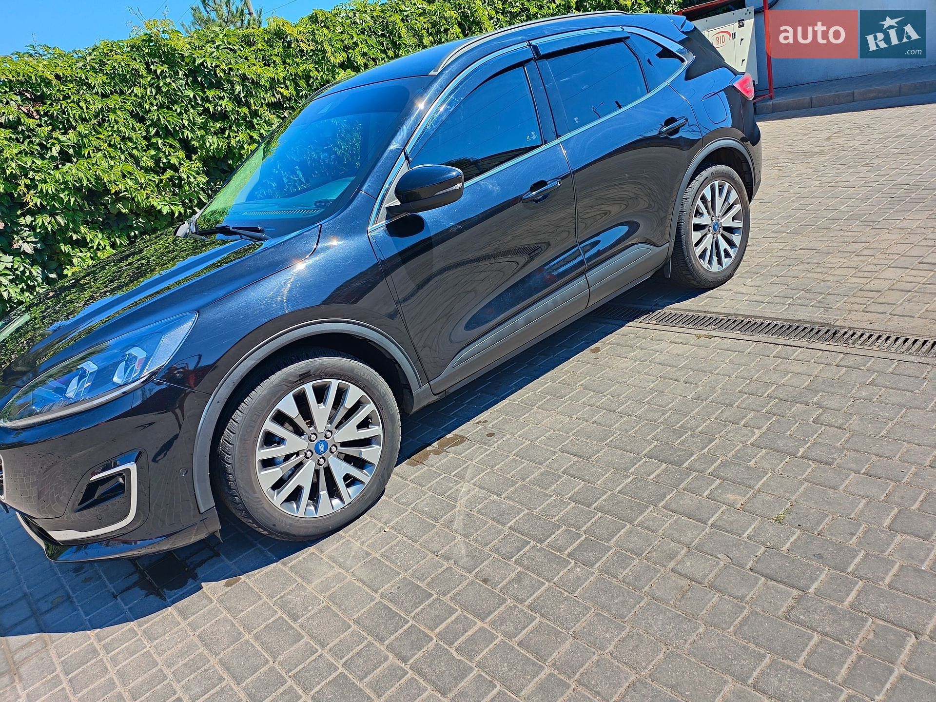 Ford Escape 2020 VIN 1FMCU9DZ4LUC44161 фото оголошення 2 з 6