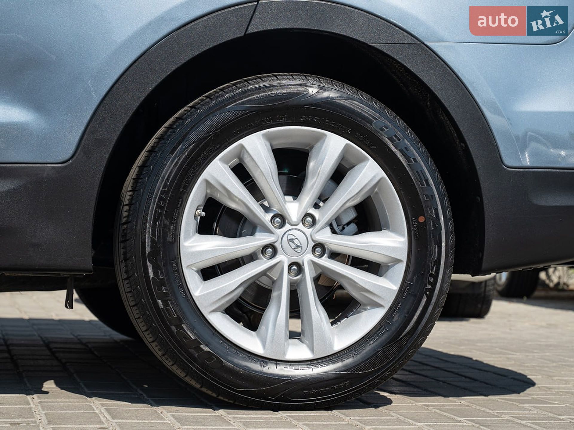 Hyundai Santa FE 2015 VIN KMHSW81UDGU537823 фото оголошення 4 з 42