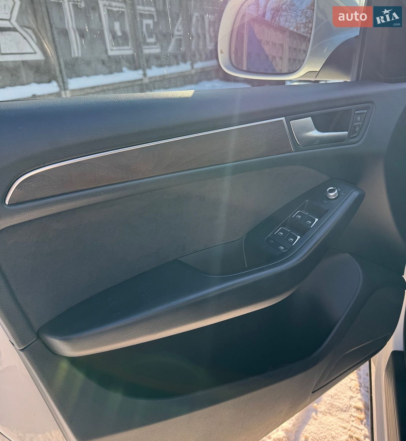 Audi Q5 2013 VIN WAUZZZ8R6EA059301 фото оголошення 15 з 41