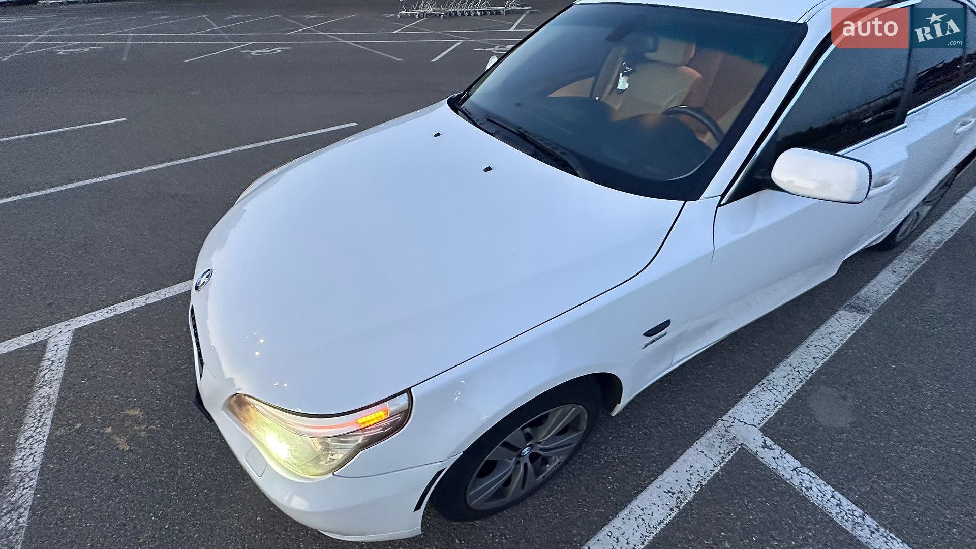BMW 5 Series 2009 VIN WBANV1C53AC156728 фото оголошення 3 з 32