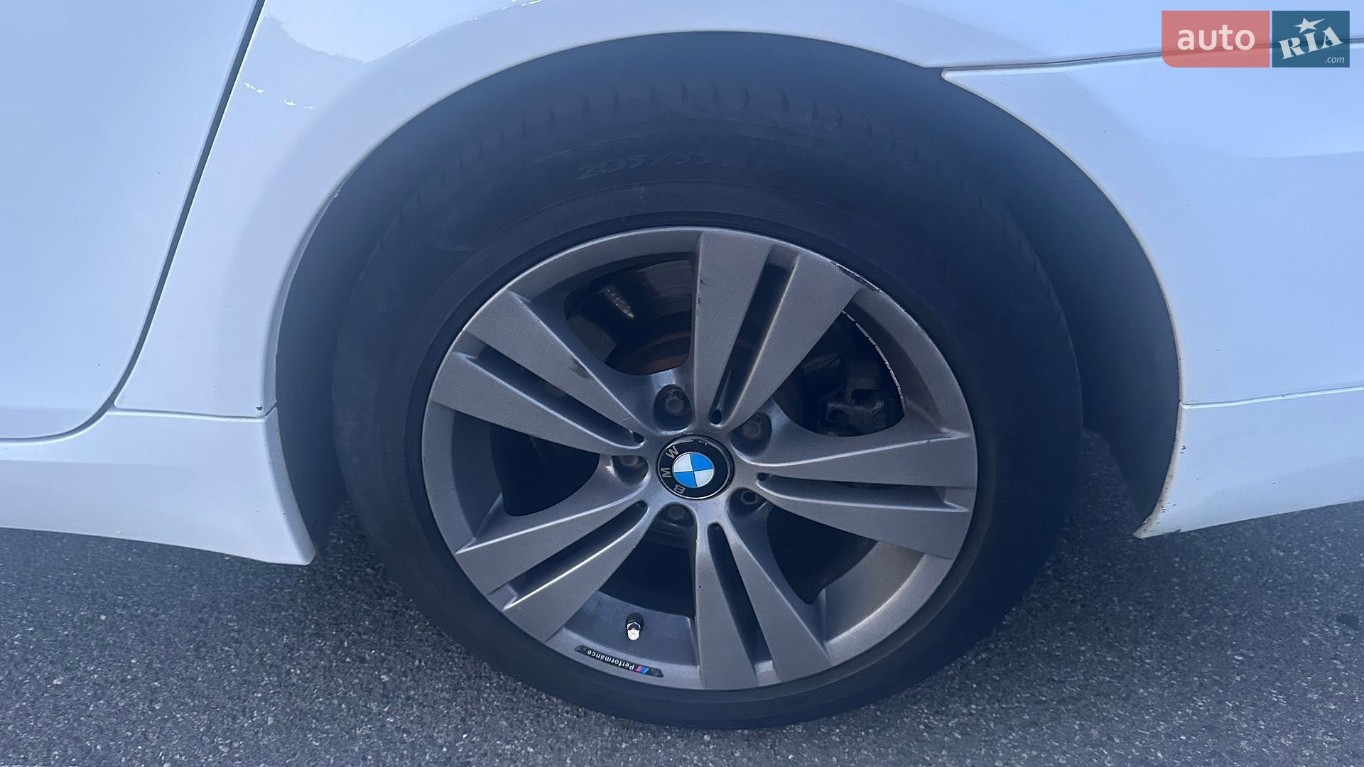 BMW 5 Series 2009 VIN WBANV1C53AC156728 фото оголошення 11 з 32