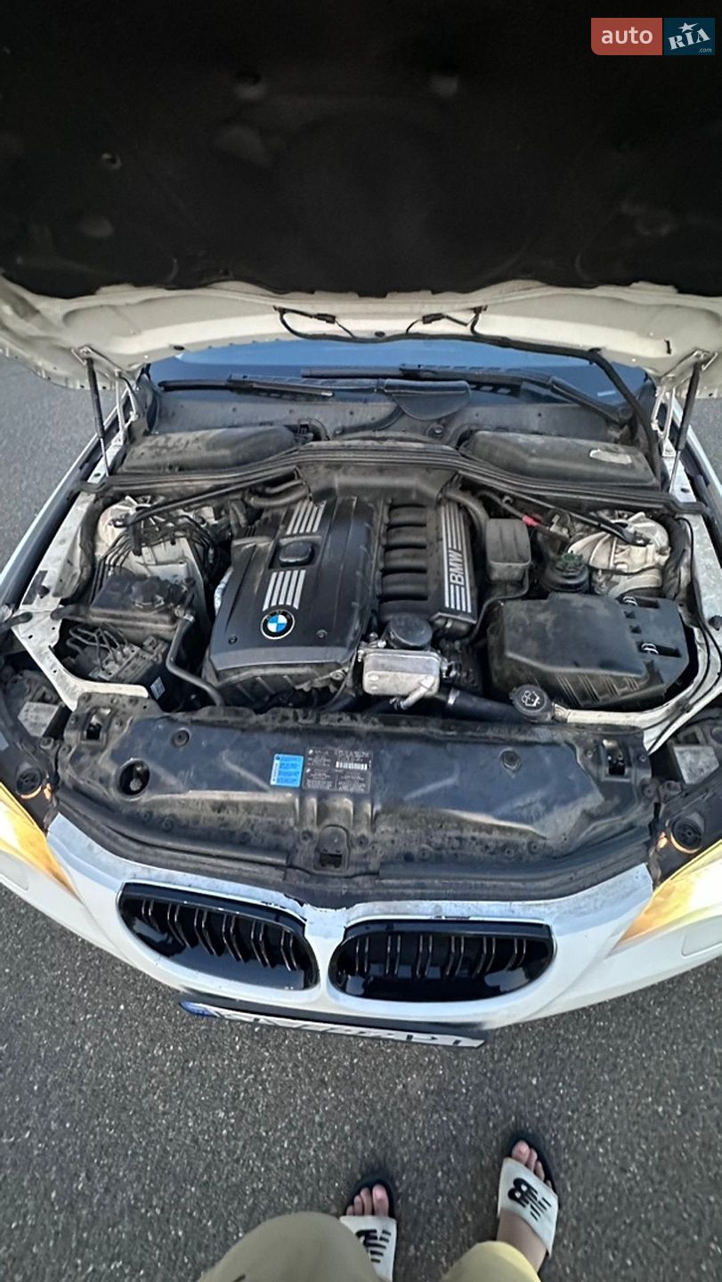 BMW 5 Series 2009 VIN WBANV1C53AC156728 фото оголошення 18 з 32