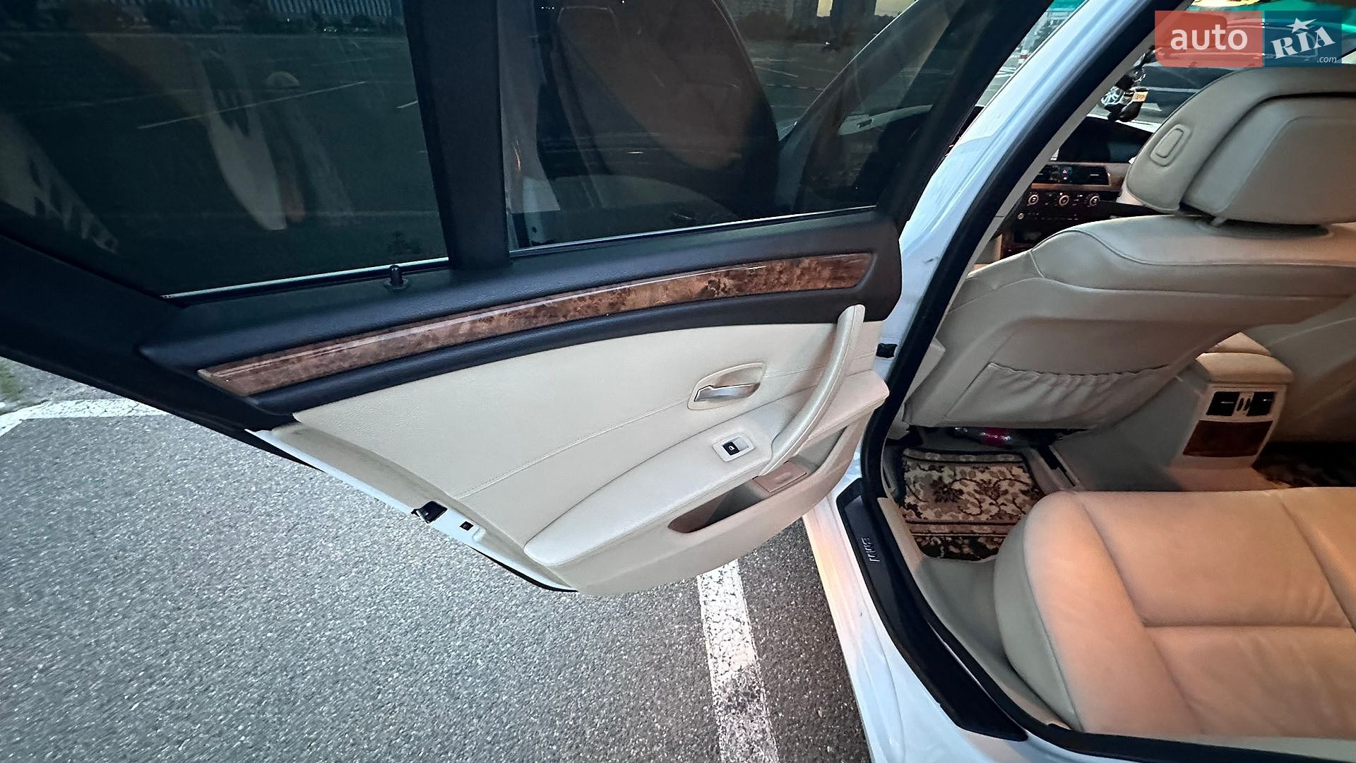 BMW 5 Series 2009 VIN WBANV1C53AC156728 фото оголошення 22 з 32