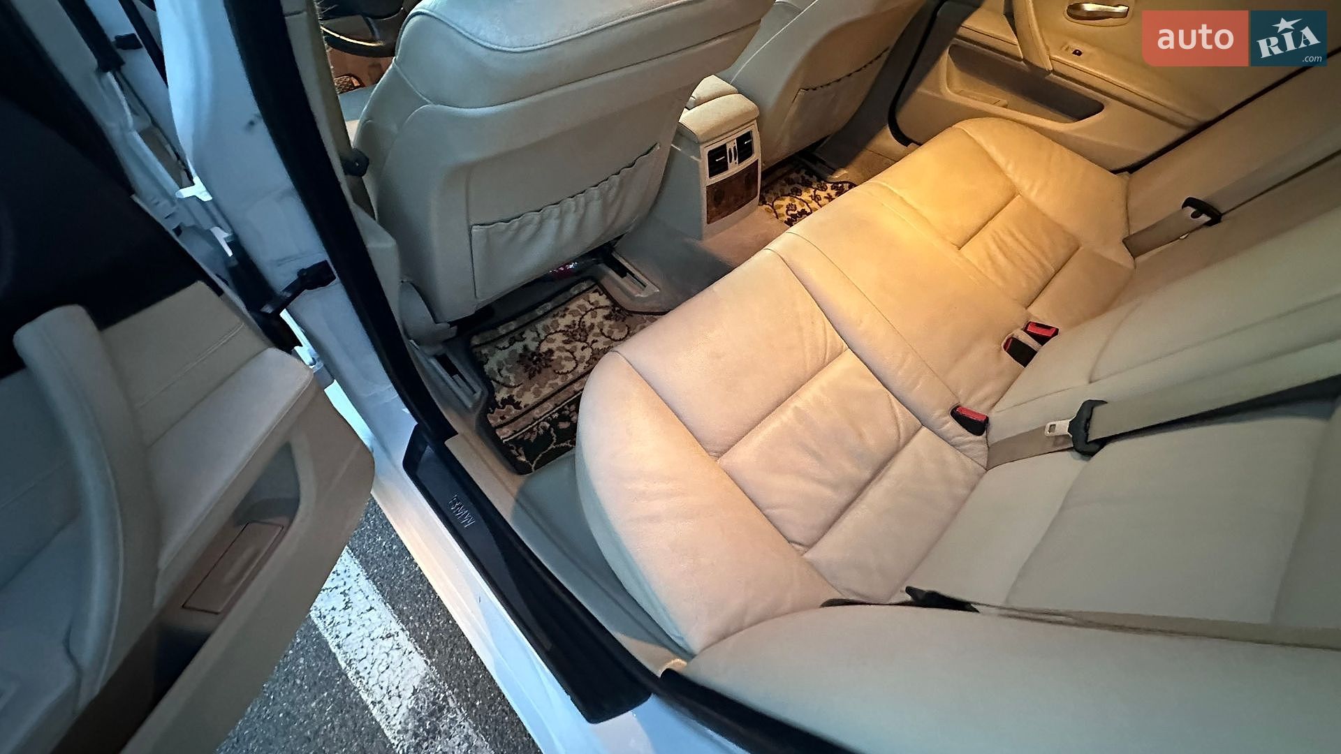 BMW 5 Series 2009 VIN WBANV1C53AC156728 фото оголошення 23 з 32