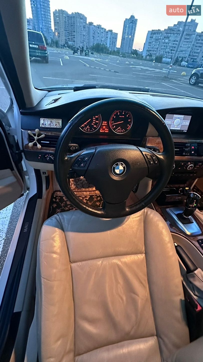 BMW 5 Series 2009 VIN WBANV1C53AC156728 фото оголошення 29 з 32