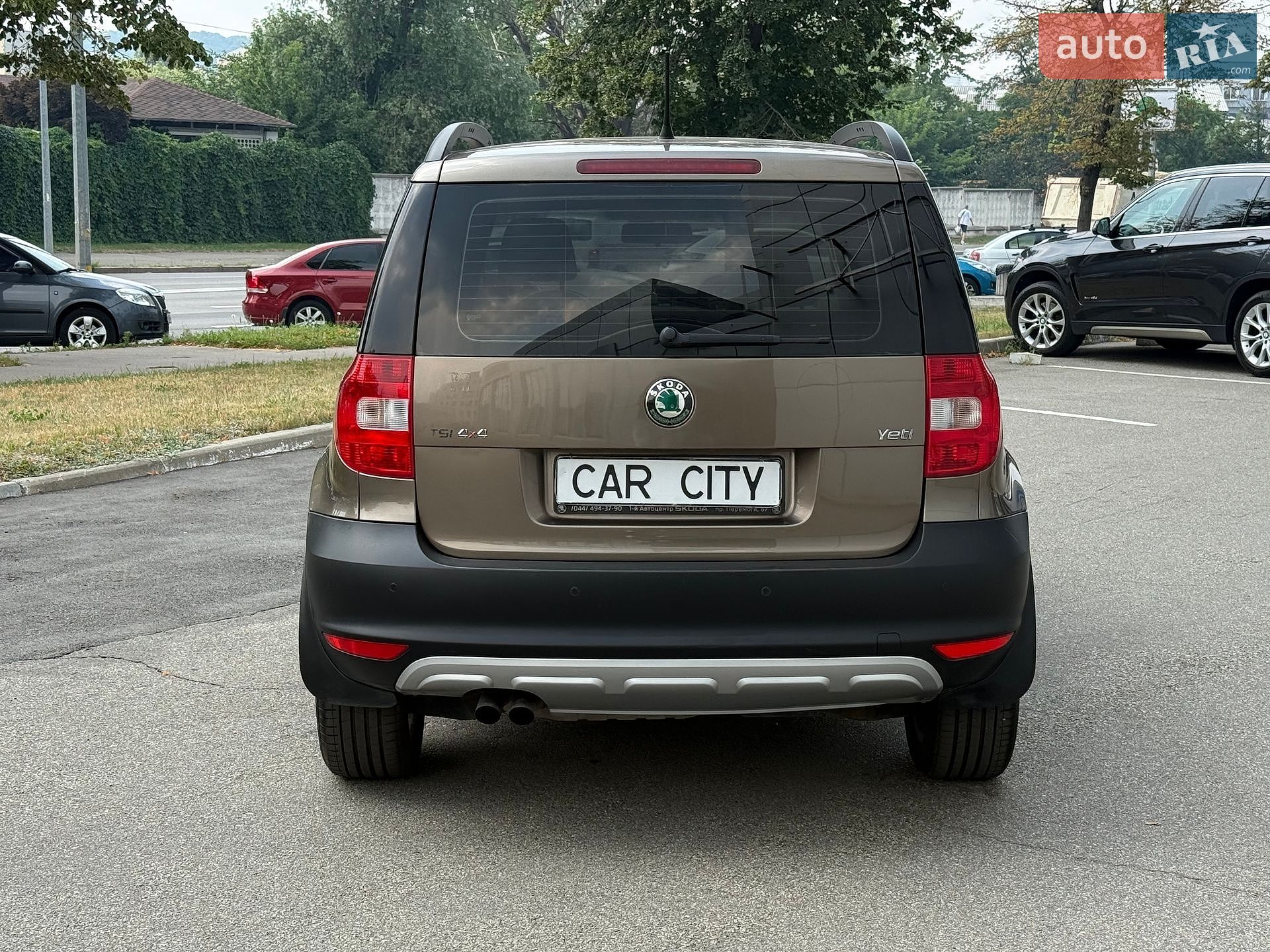 Skoda Yeti 2012 VIN TMBLD25L7CB700249 фото оголошення 4 з 28