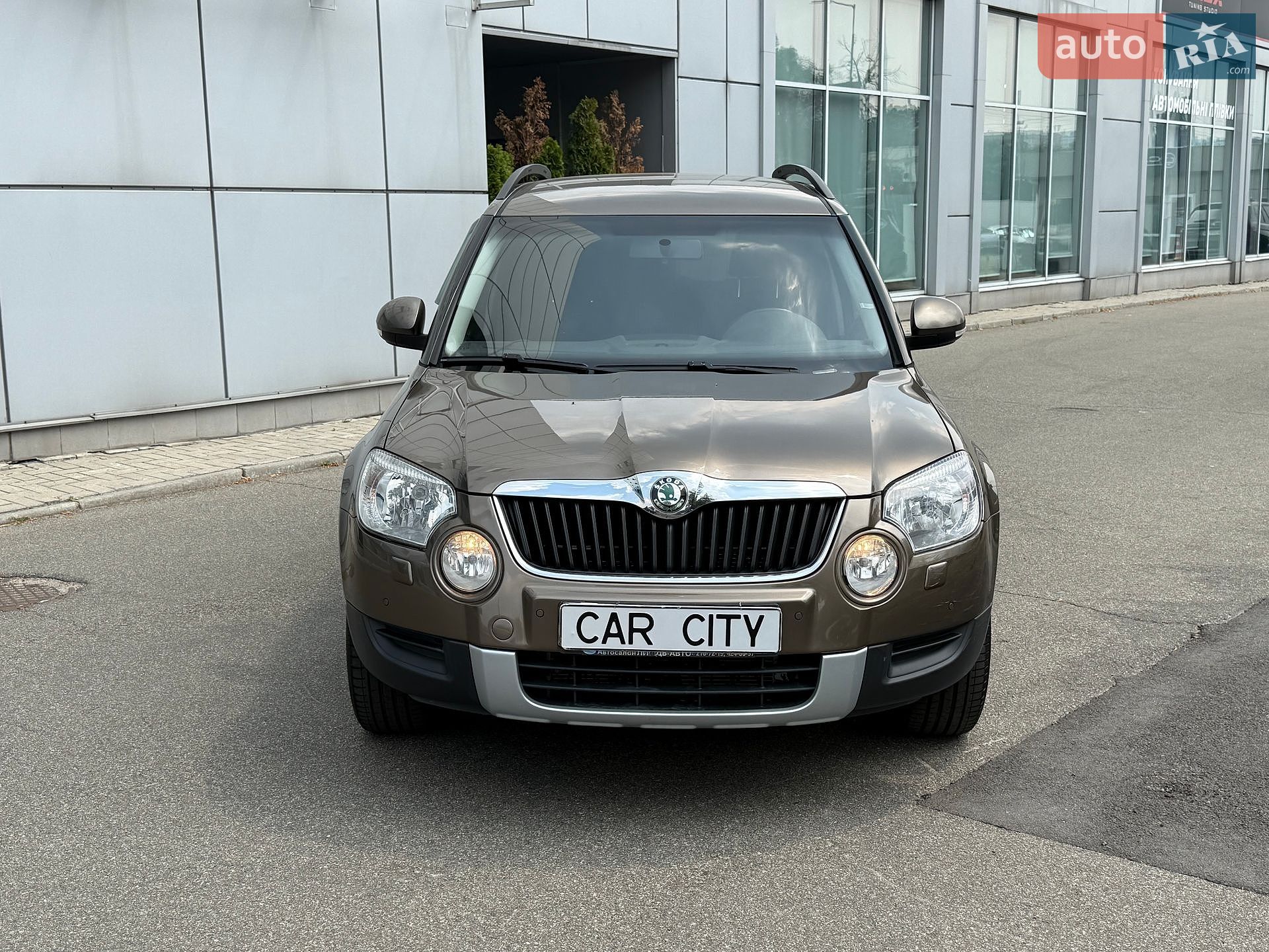 Skoda Yeti 2012 VIN TMBLD25L7CB700249 фото оголошення 8 з 28