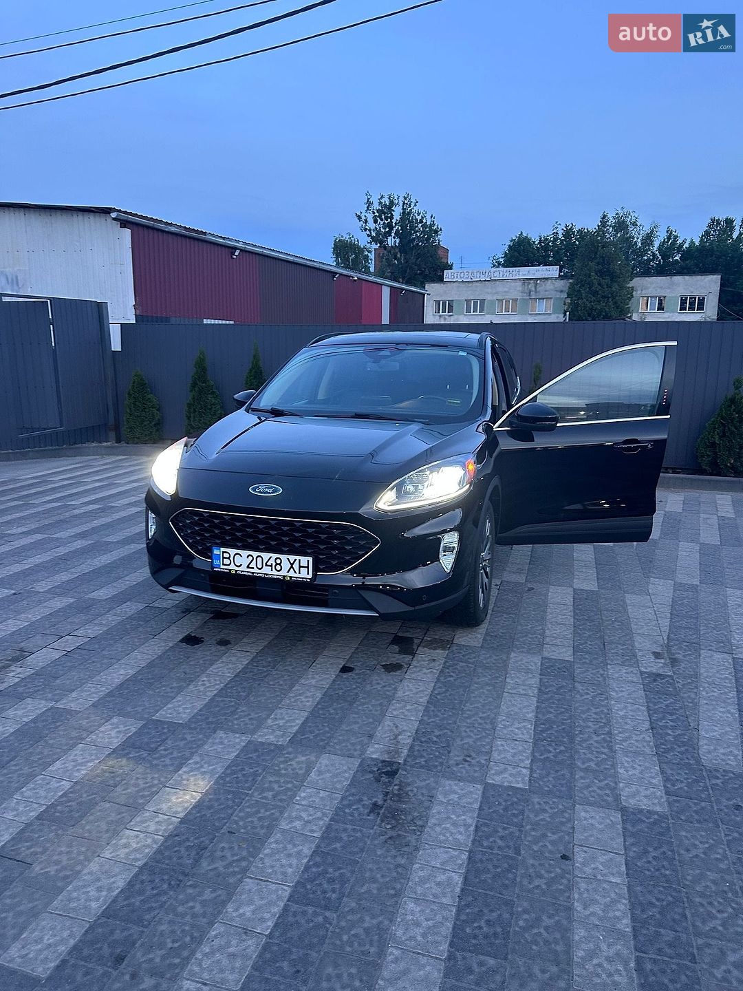 Ford Escape 2020 VIN 1FMCU9J98LUB15232 фото оголошення 13 з 14