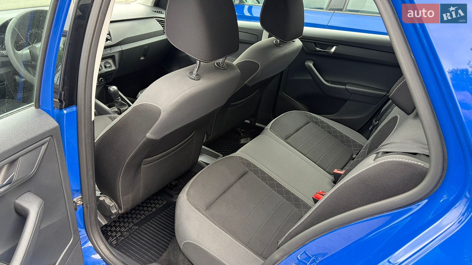 Skoda Fabia 2021 VIN TMBEP2NJ0MB500359 фото оголошення 6 з 13