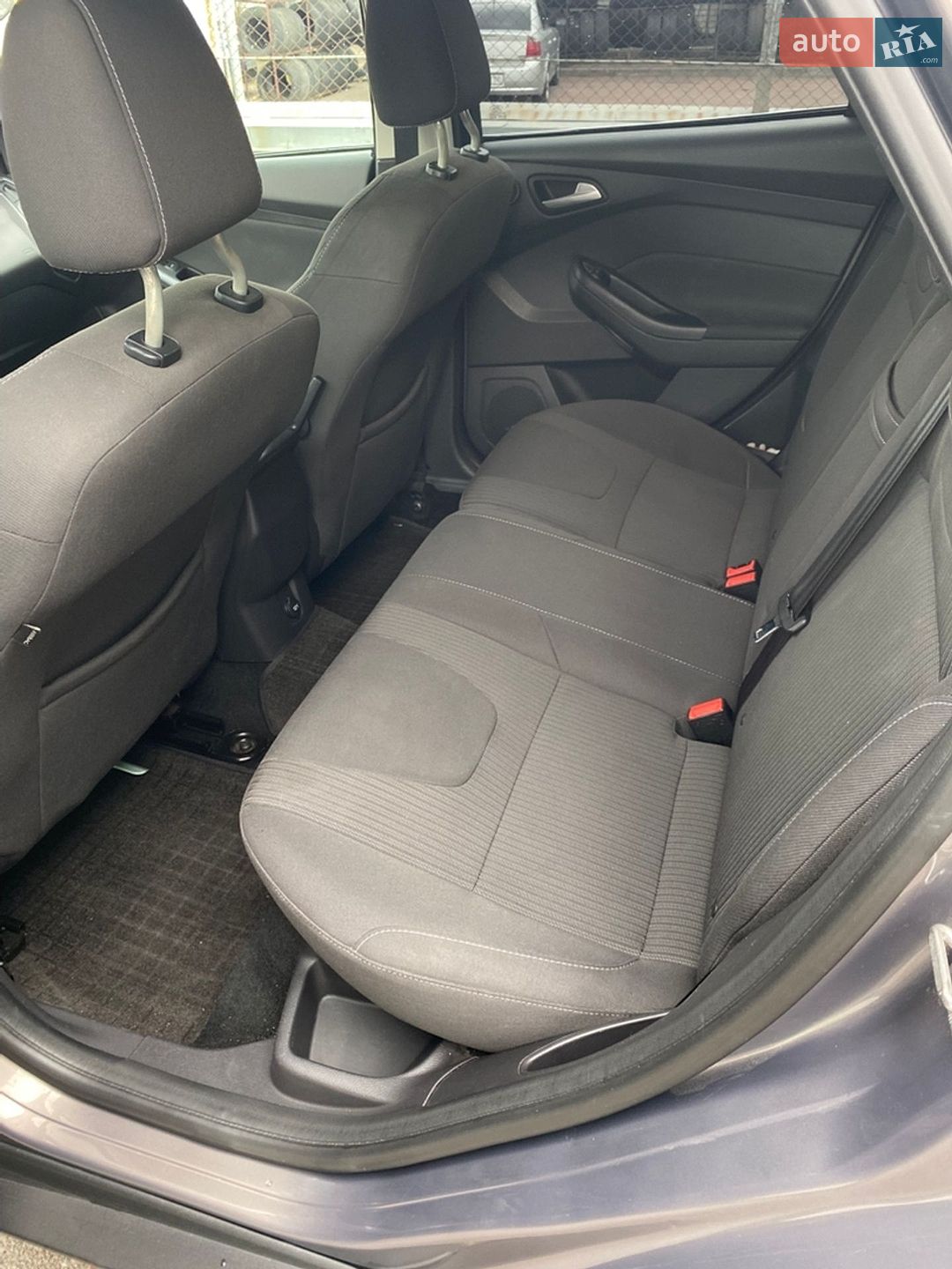 Ford Focus 2013 VIN WF0LXXGCBLDU83532 фото оголошення 9 з 19