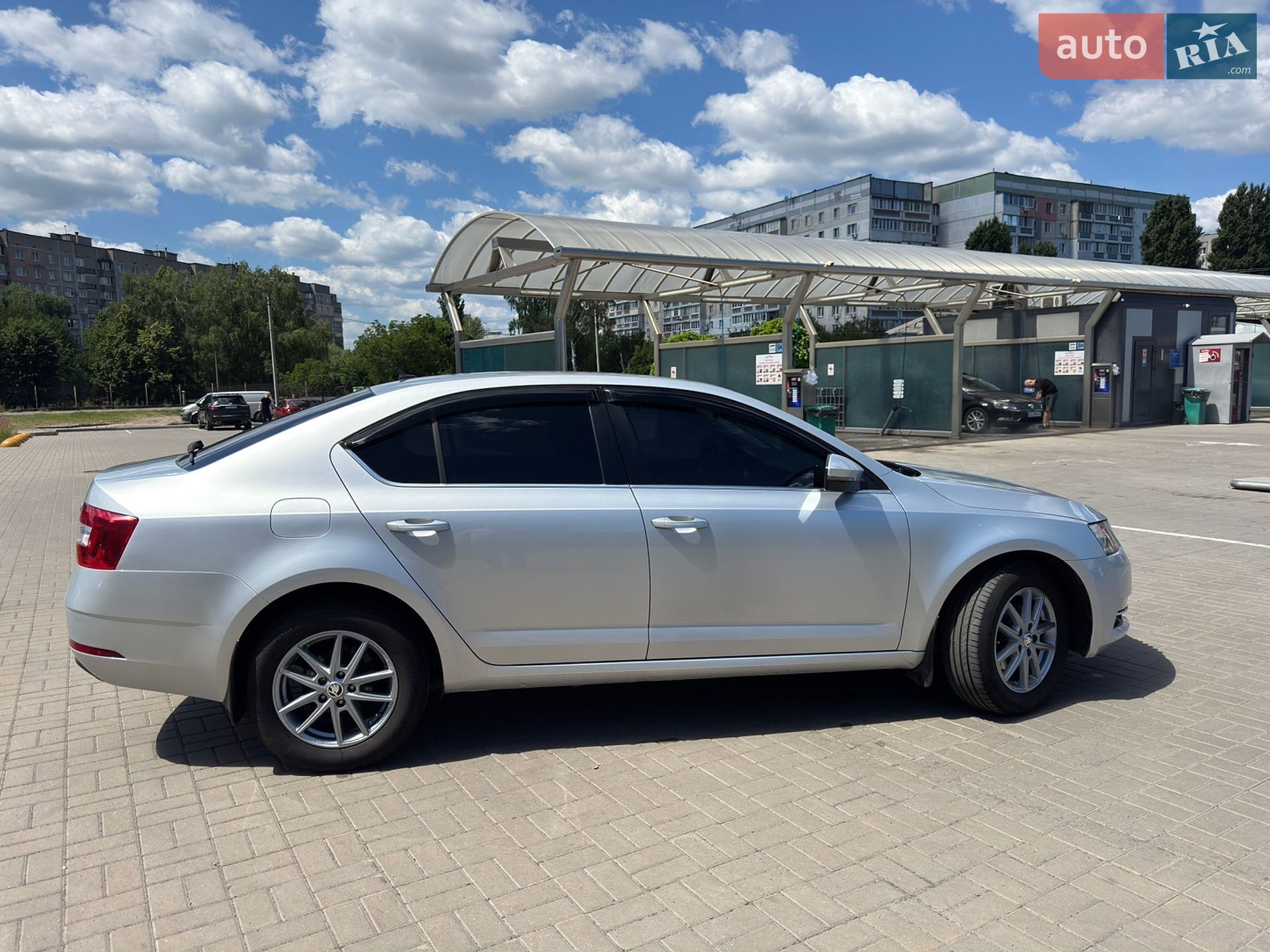 Skoda Octavia 2017 VIN TMBAJ7NE1J0233238 фото оголошення 20 з 26