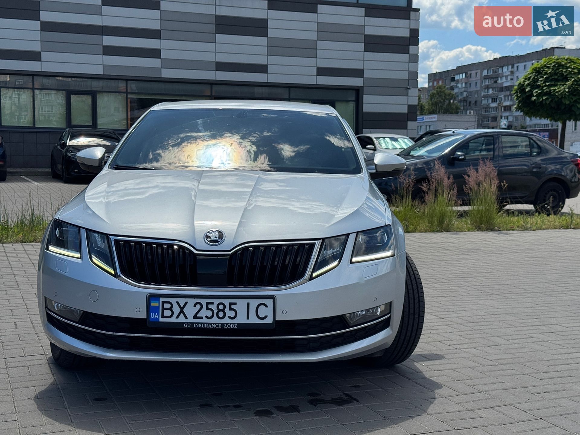 Skoda Octavia 2017 VIN TMBAJ7NE1J0233238 фото оголошення 24 з 26