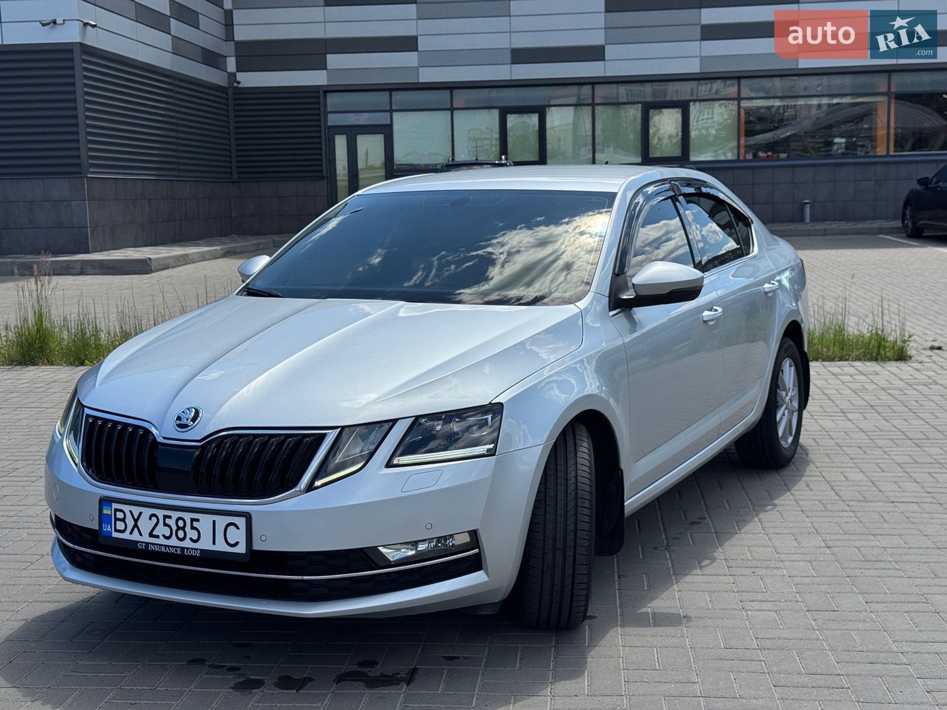 Skoda Octavia 2017 VIN TMBAJ7NE1J0233238 фото оголошення 26 з 26