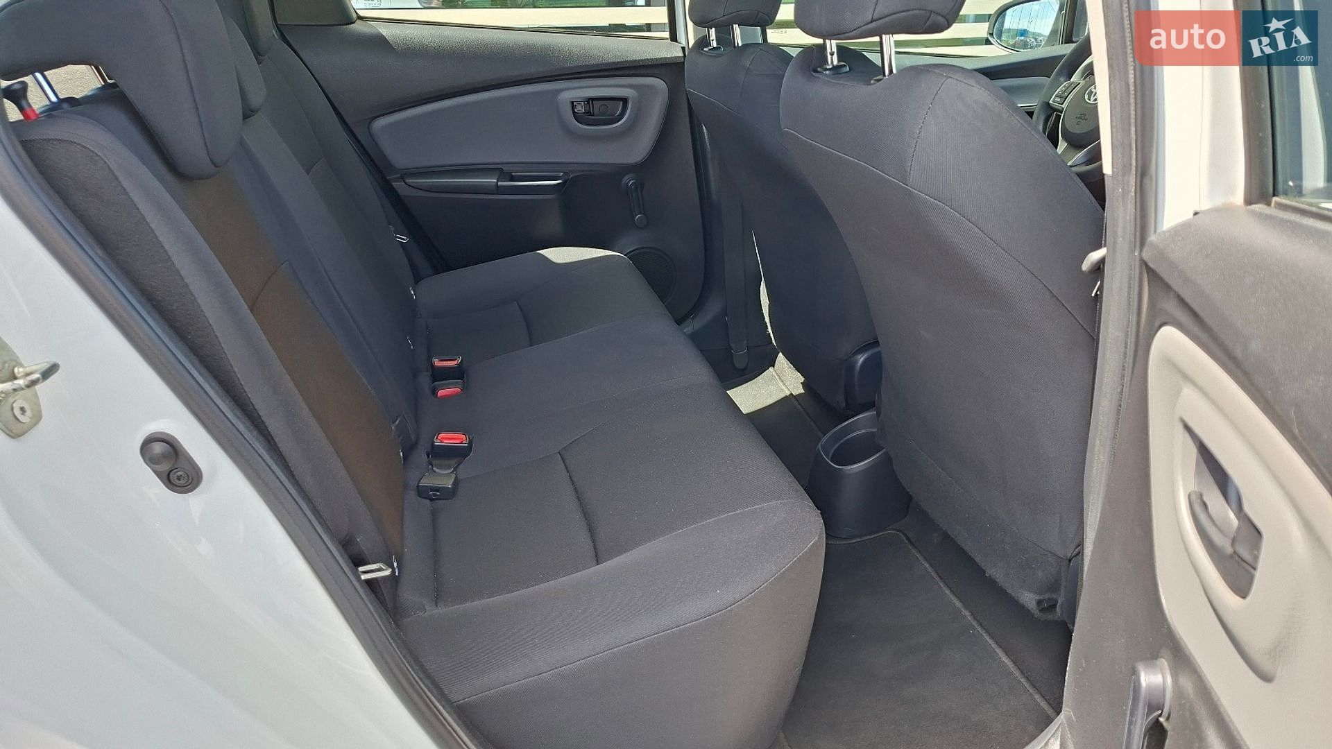 Toyota Yaris 2018 VIN VNKKL0D370A279520 фото оголошення 10 з 23