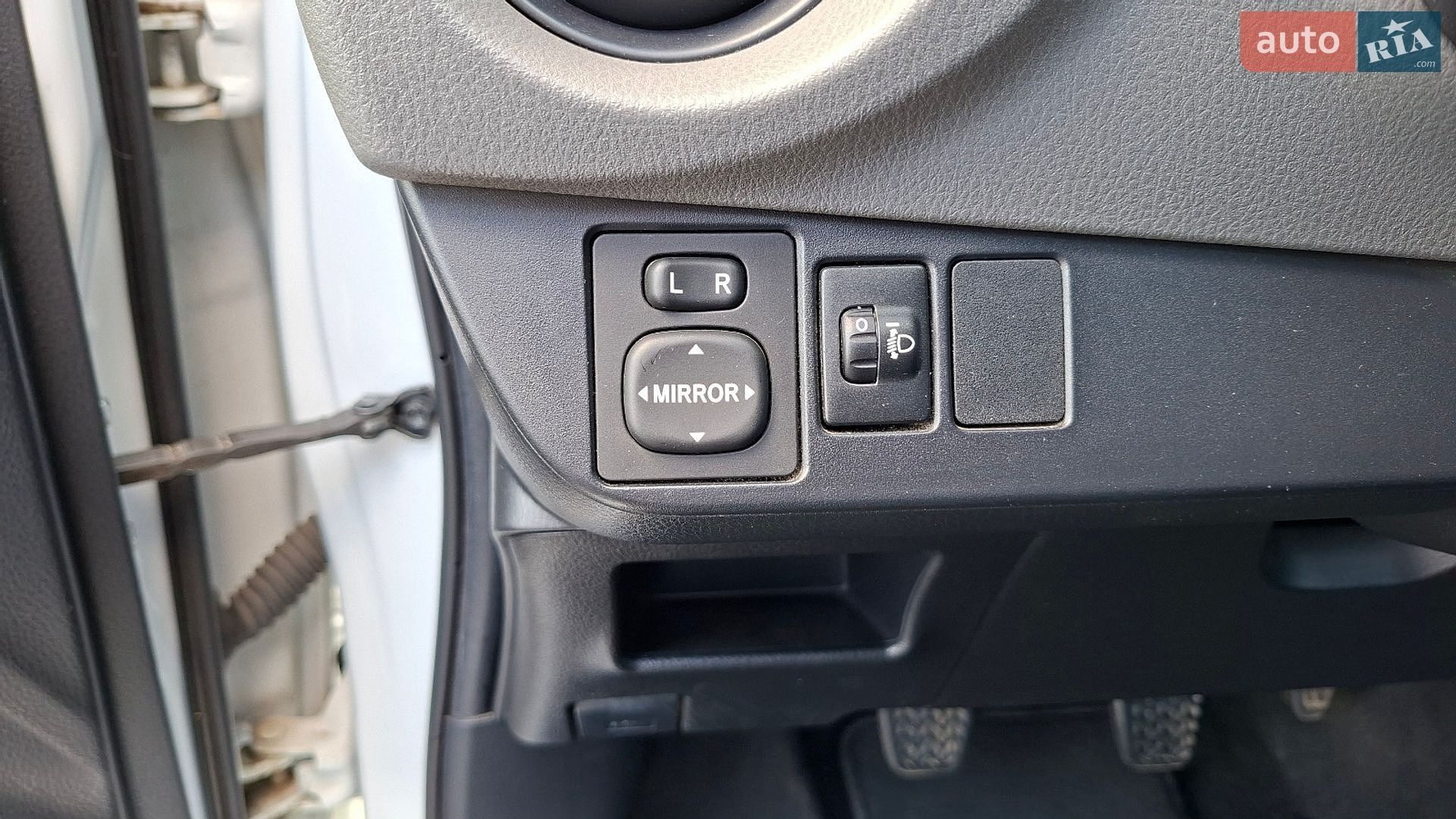 Toyota Yaris 2018 VIN VNKKL0D370A279520 фото оголошення 22 з 23