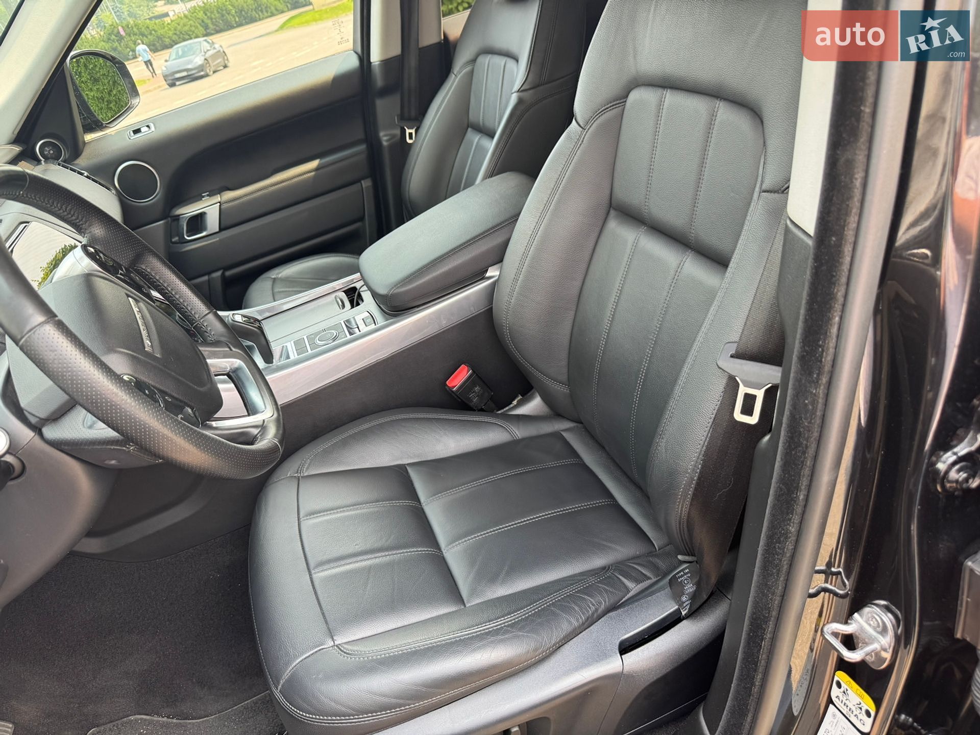 Land Rover Range Rover Sport 2019 VIN SALWA2BK4KA874097 фото оголошення 21 з 28