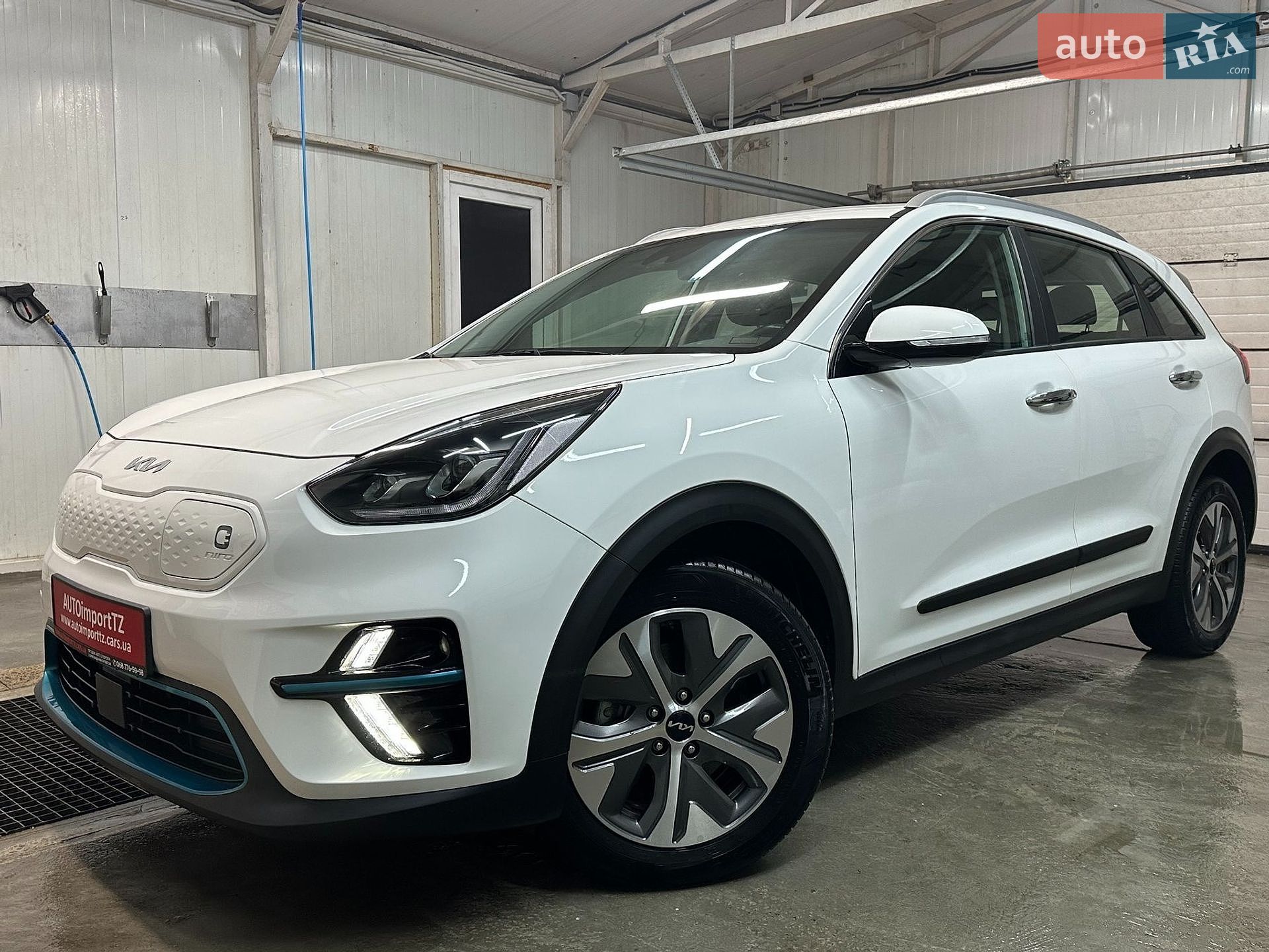 Kia Niro 2021 VIN KNACC81GFN5131119 фото оголошення 14 з 74