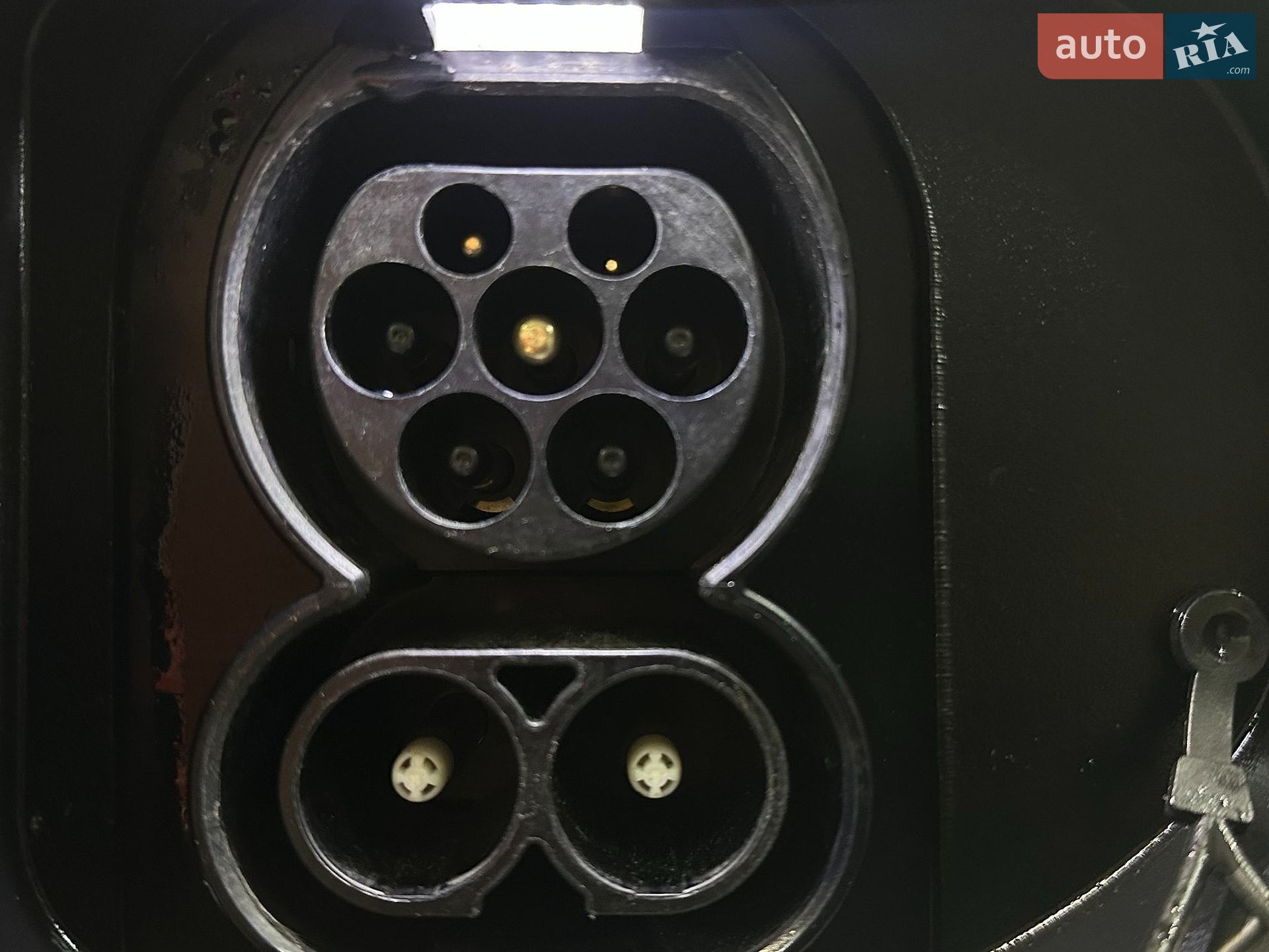 Kia Niro 2021 VIN KNACC81GFN5131119 фото оголошення 26 з 74