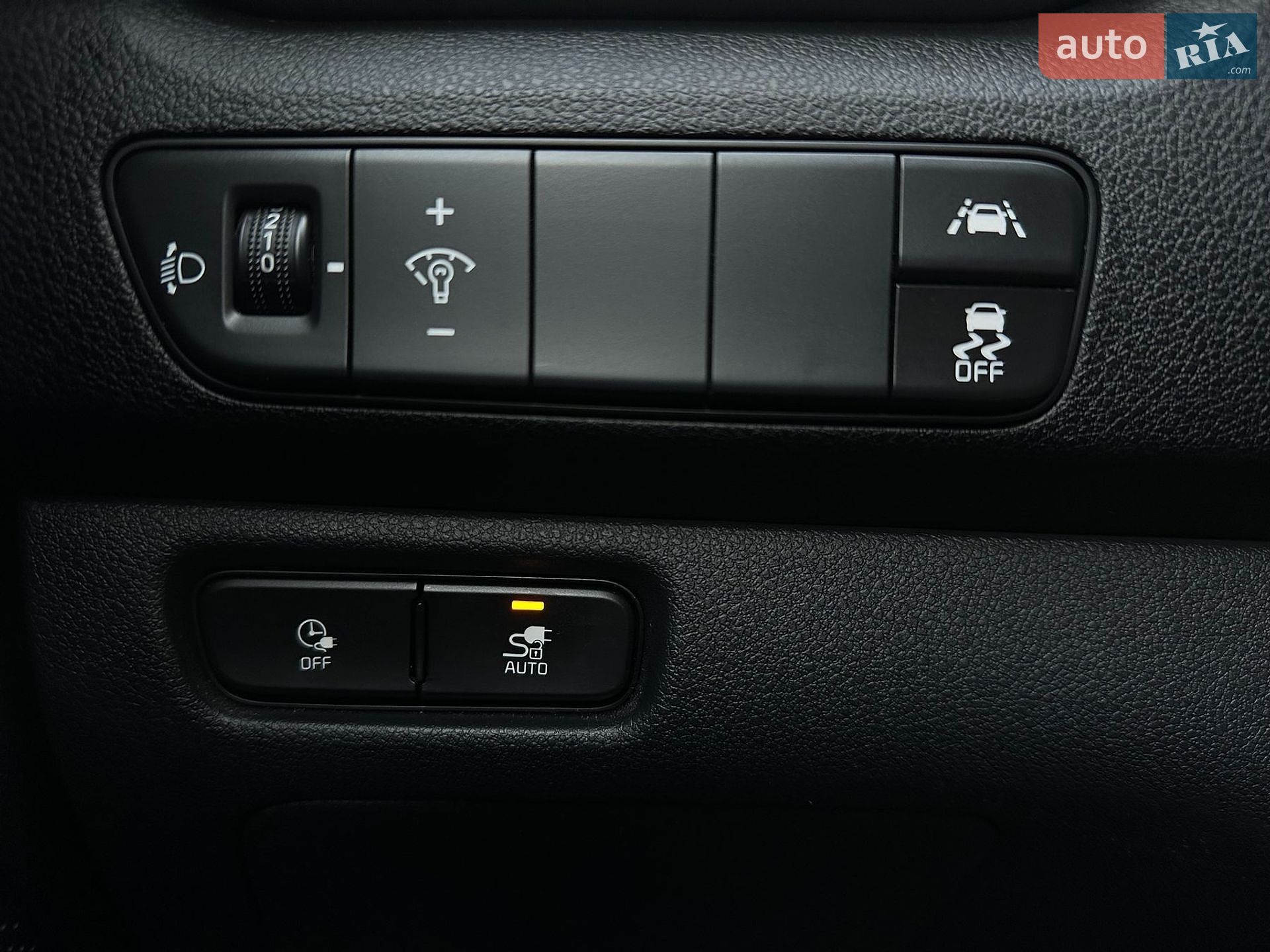 Kia Niro 2021 VIN KNACC81GFN5131119 фото оголошення 33 з 74