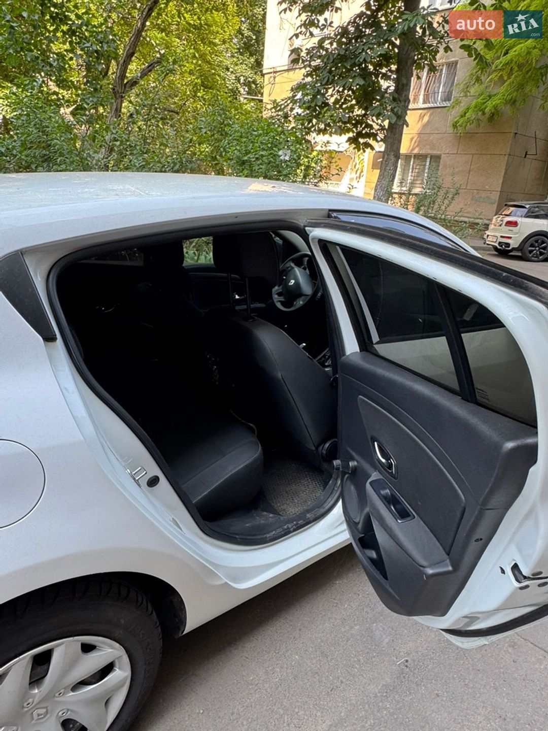 Renault Megane 2014 VIN VF1BZ0R0252205376 фото оголошення 9 з 14