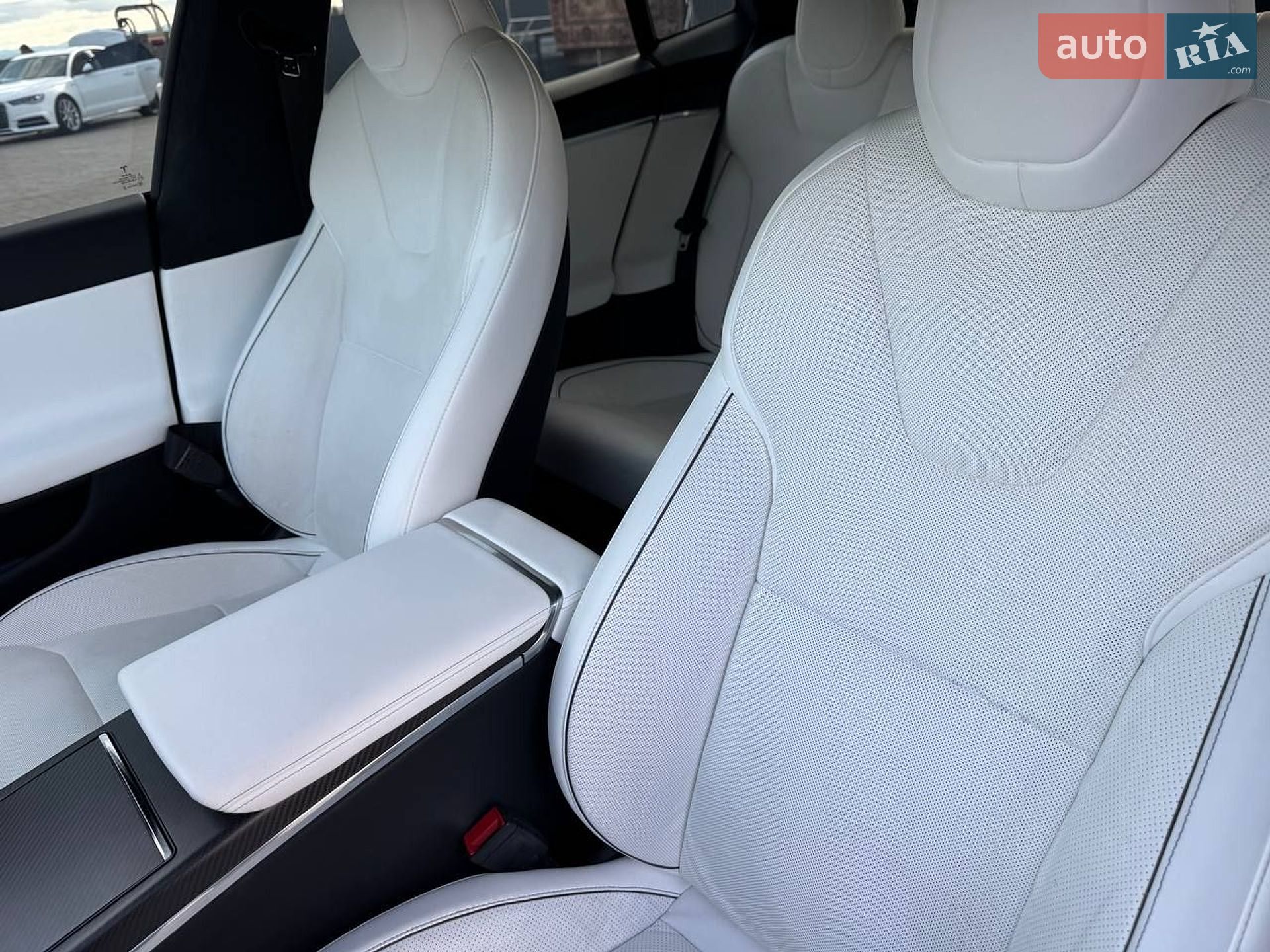 Tesla Model S 2022 VIN 5YJSA1E6XNF460235 фото оголошення 19 з 31