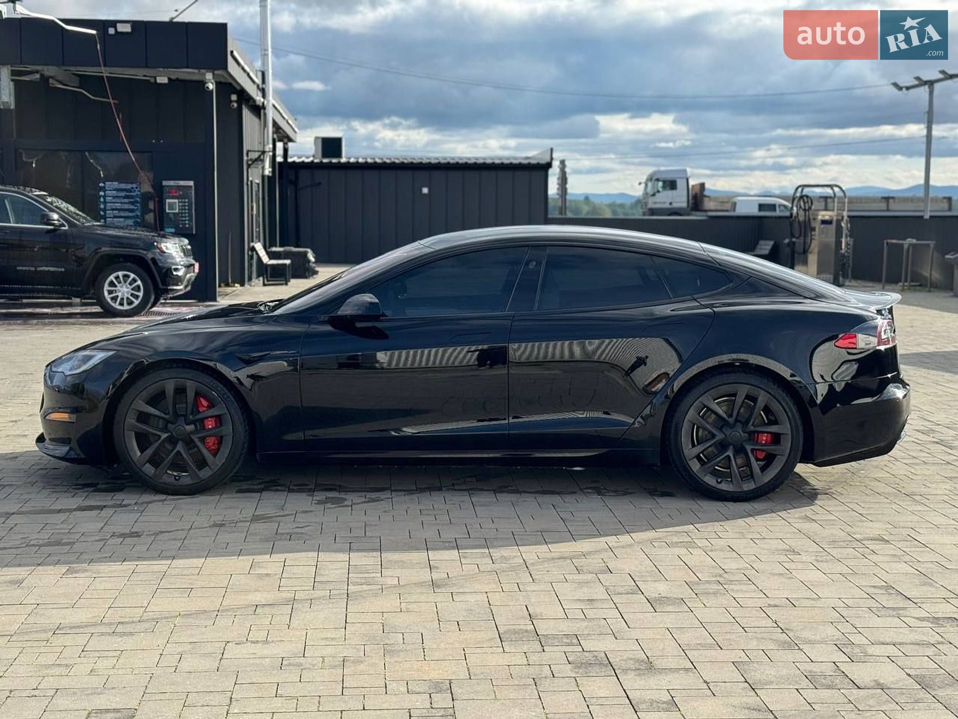 Tesla Model S 2022 VIN 5YJSA1E6XNF460235 фото оголошення 27 з 31