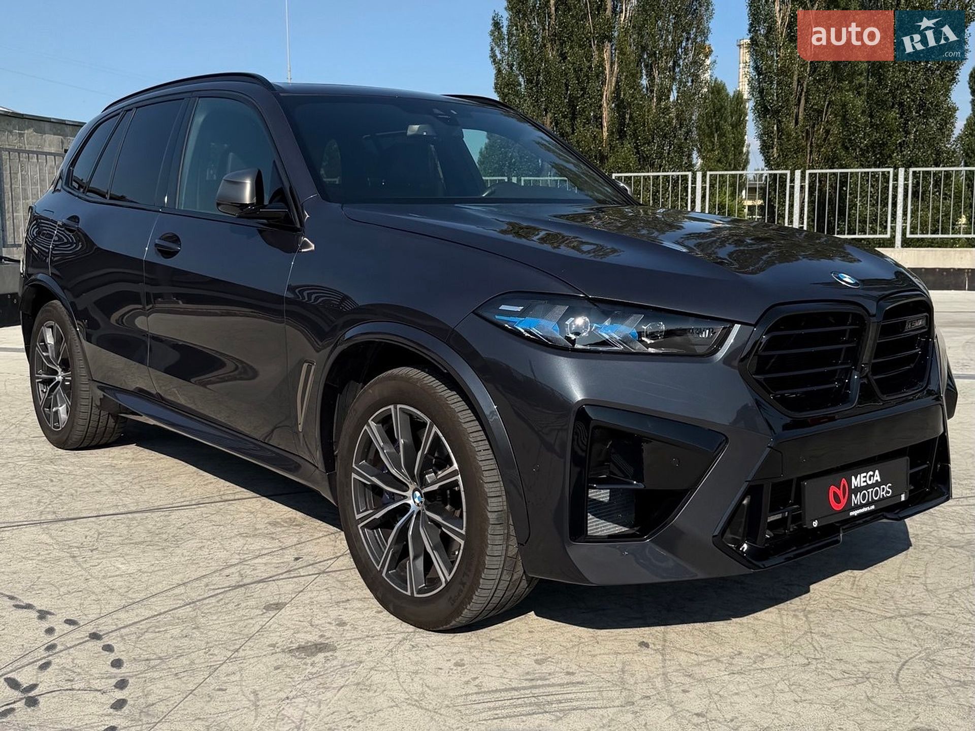 BMW X5 2021 VIN 5UXJU4C05M9H54011 фото оголошення 2 з 15