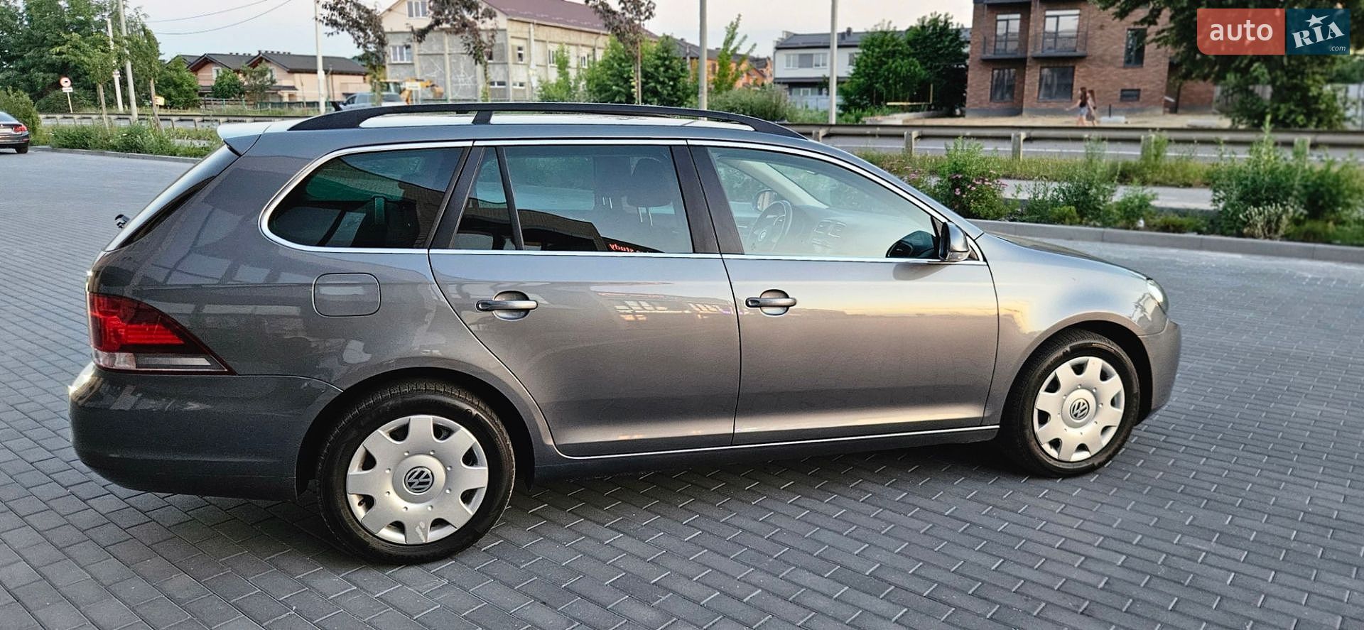 Volkswagen Golf 2010 VIN WVWZZZ1KZAM683738 фото оголошення 22 з 116