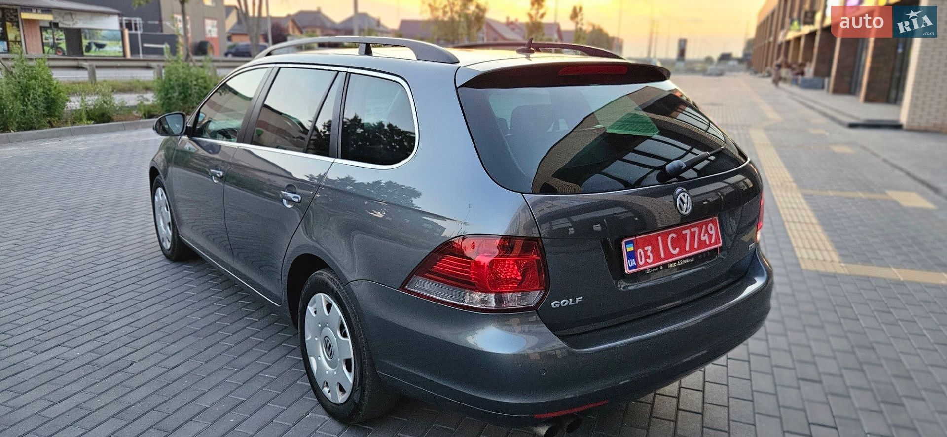 Volkswagen Golf 2010 VIN WVWZZZ1KZAM683738 фото оголошення 31 з 116