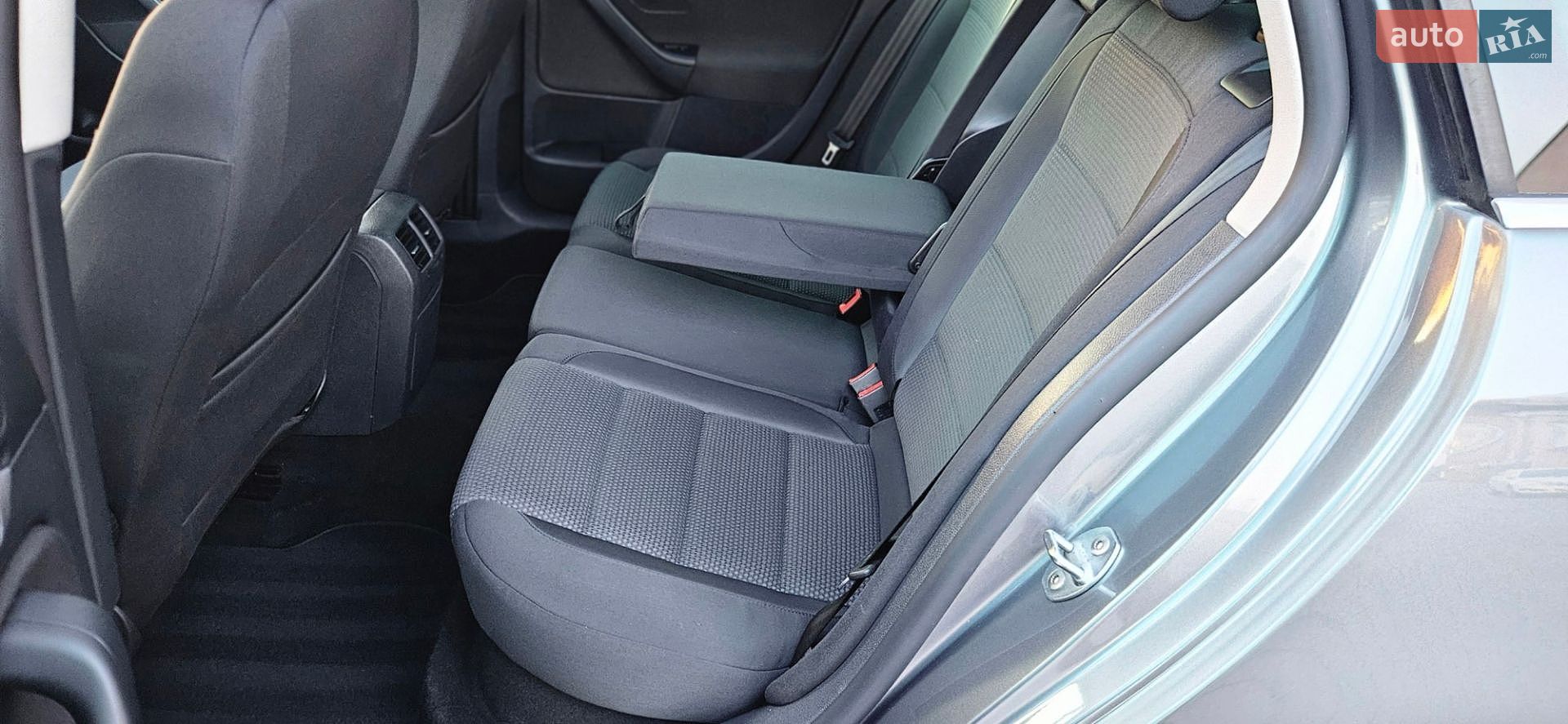 Volkswagen Golf 2010 VIN WVWZZZ1KZAM683738 фото оголошення 92 з 116