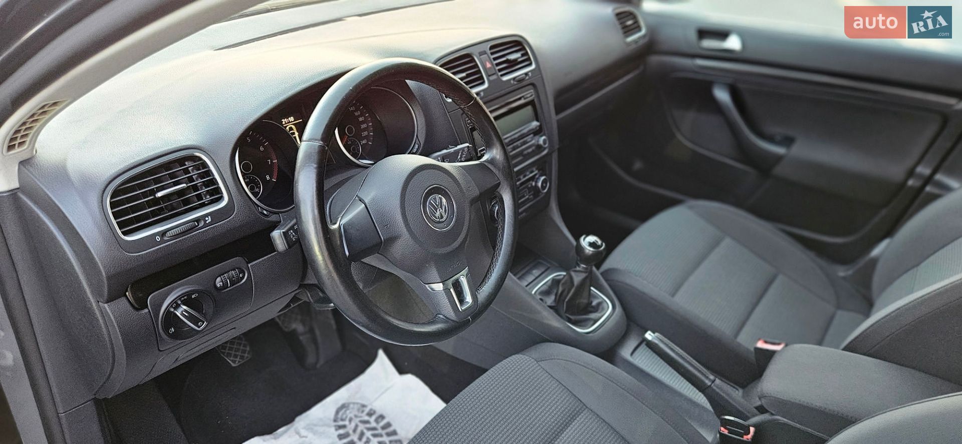 Volkswagen Golf 2010 VIN WVWZZZ1KZAM683738 фото оголошення 96 з 116