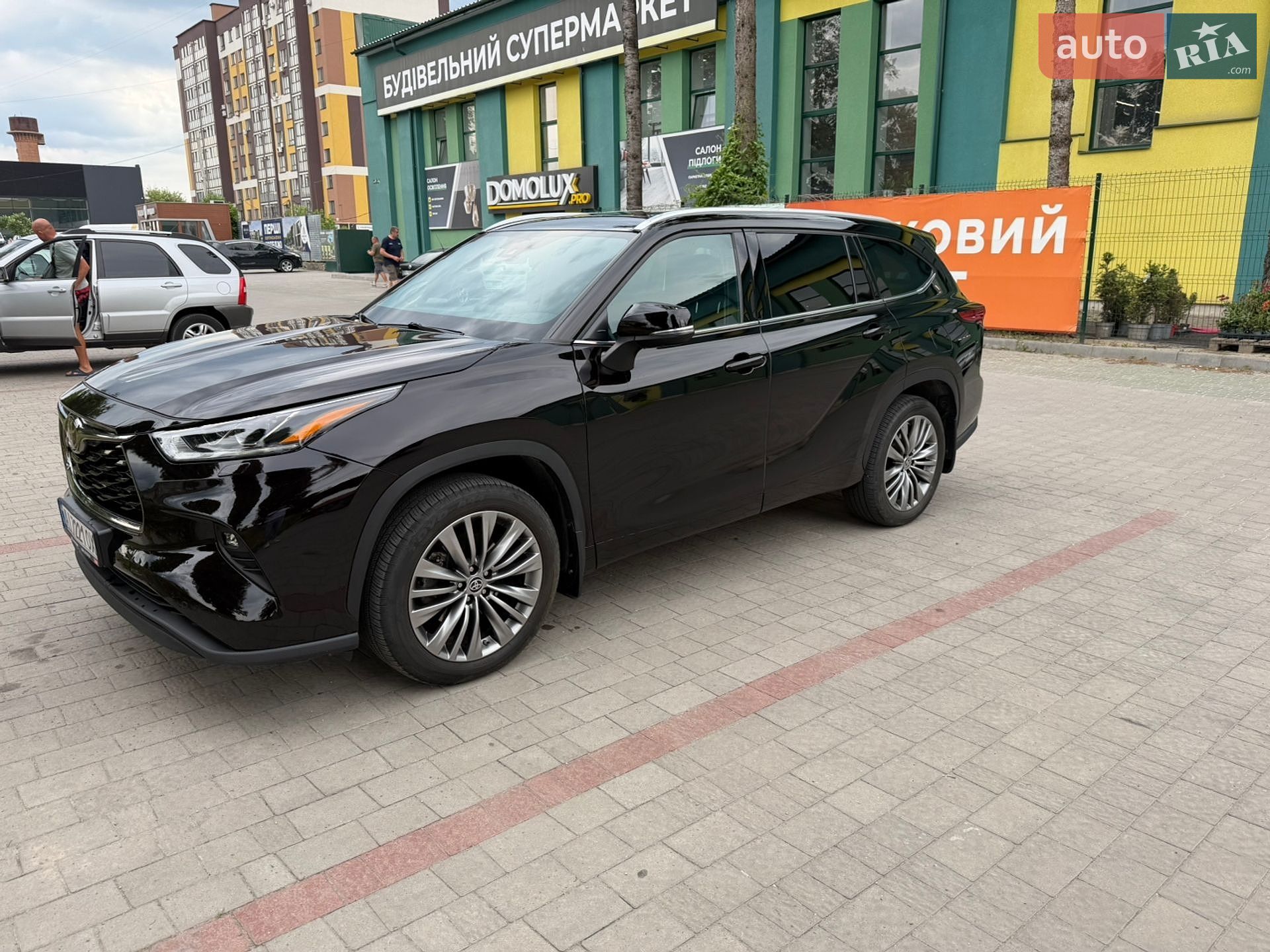 Toyota Highlander 2020 VIN 5TDLZ3BH00S032015 фото оголошення 3 з 24