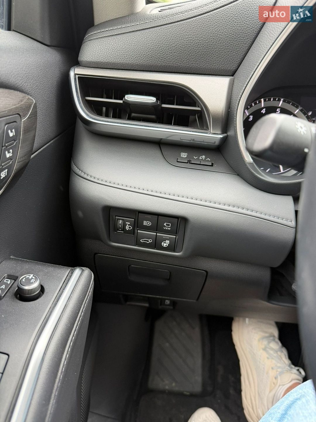 Toyota Highlander 2020 VIN 5TDLZ3BH00S032015 фото оголошення 21 з 24
