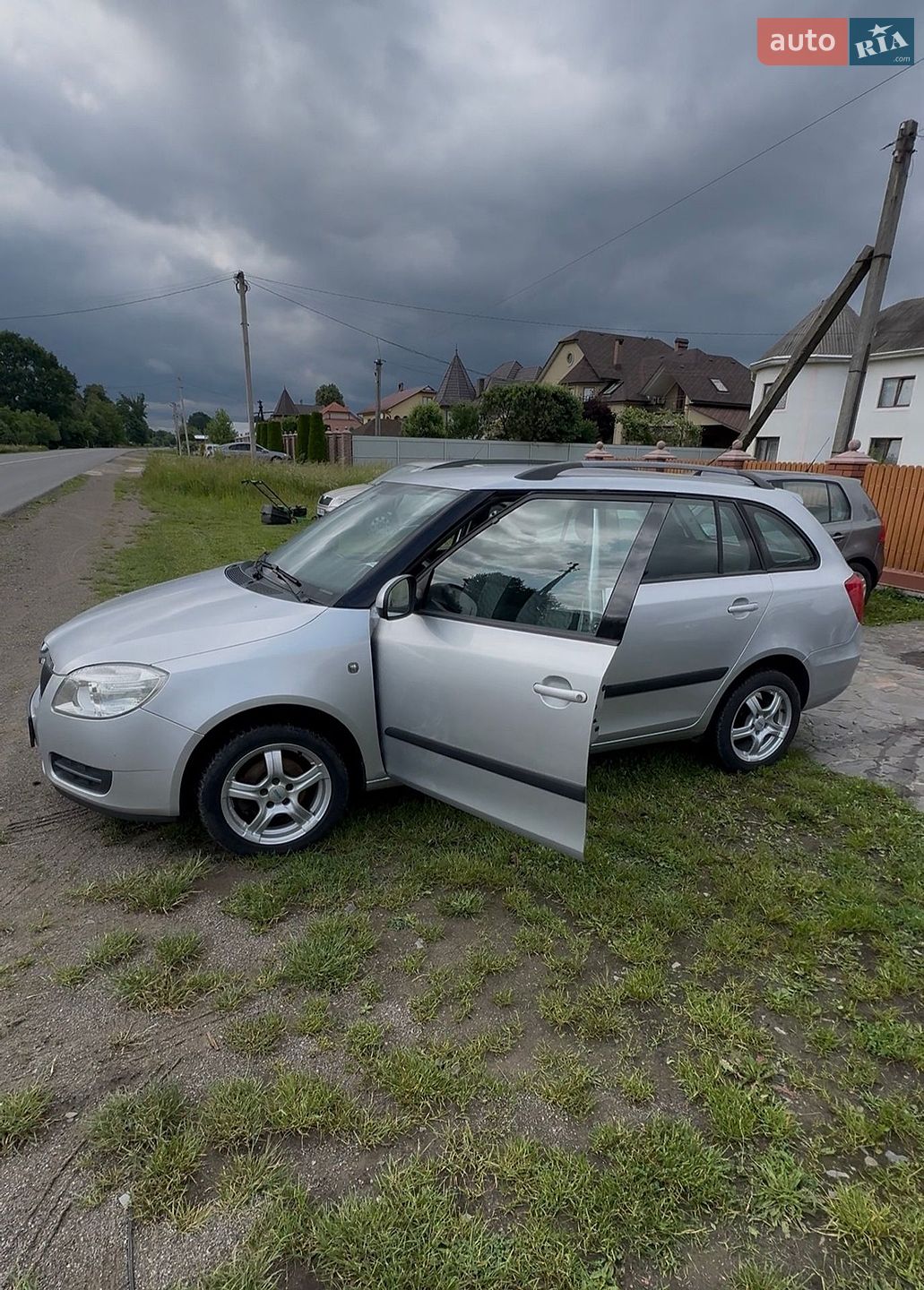 Skoda Fabia 2009 VIN TMBGC25J293150755 фото оголошення 8 з 22